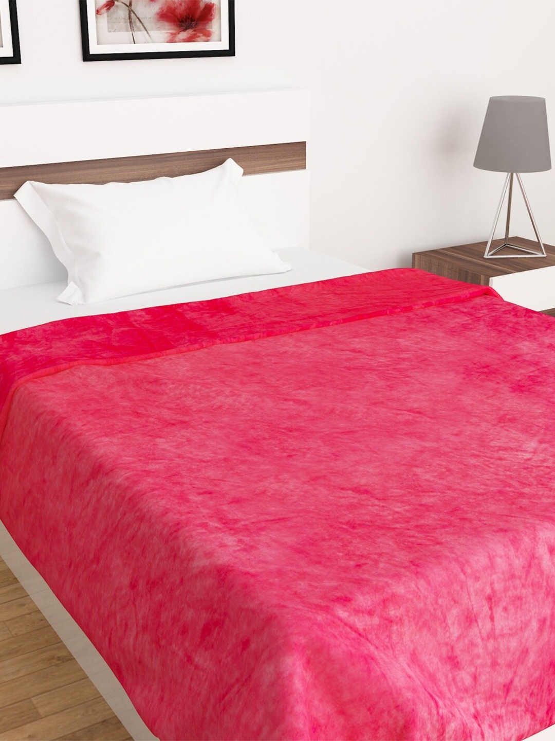

Home Centre Red Solid AC Room 110 GSM Single Bed Blanket