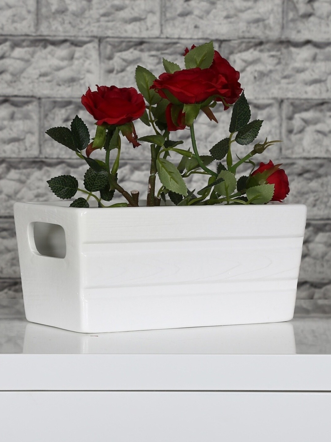 

Home Centre White Solid Hand Painted Waterproof Madison Mackenzie Table Planter