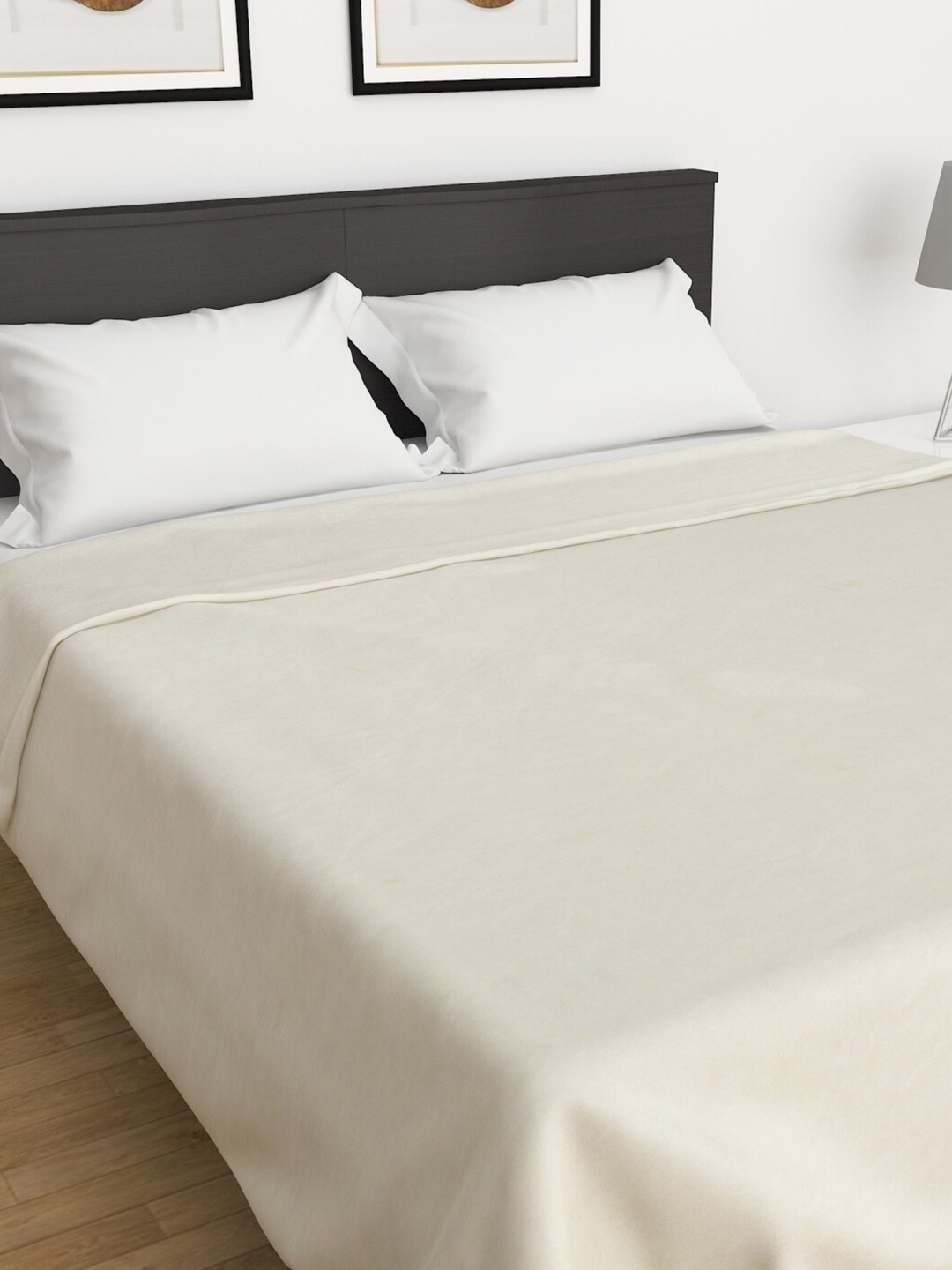 

Home Centre Off-White Solid AC Room 110 GSM Double Bed Blanket