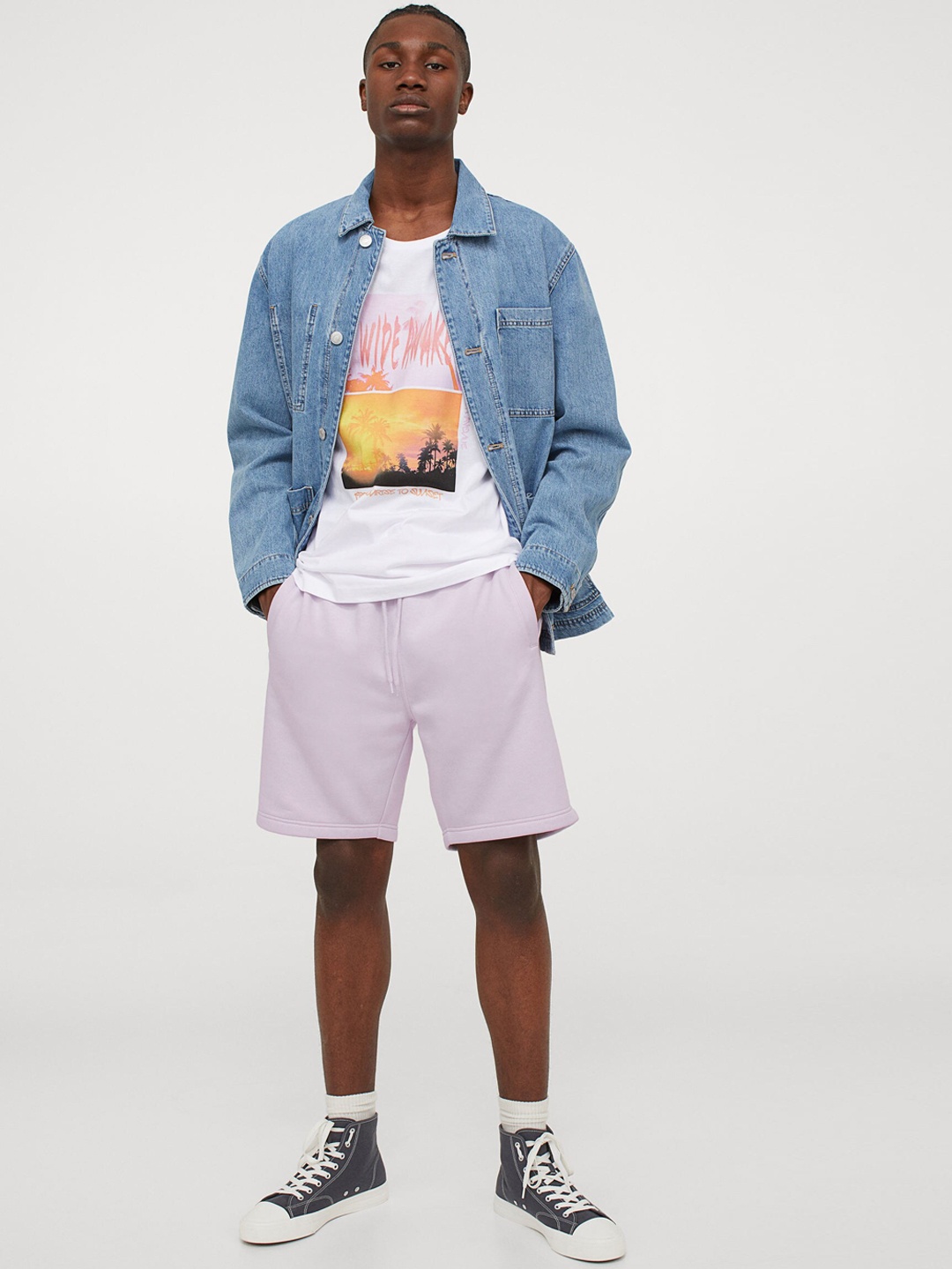 

H&M Men White Regular Fit Sweatshirt Shorts