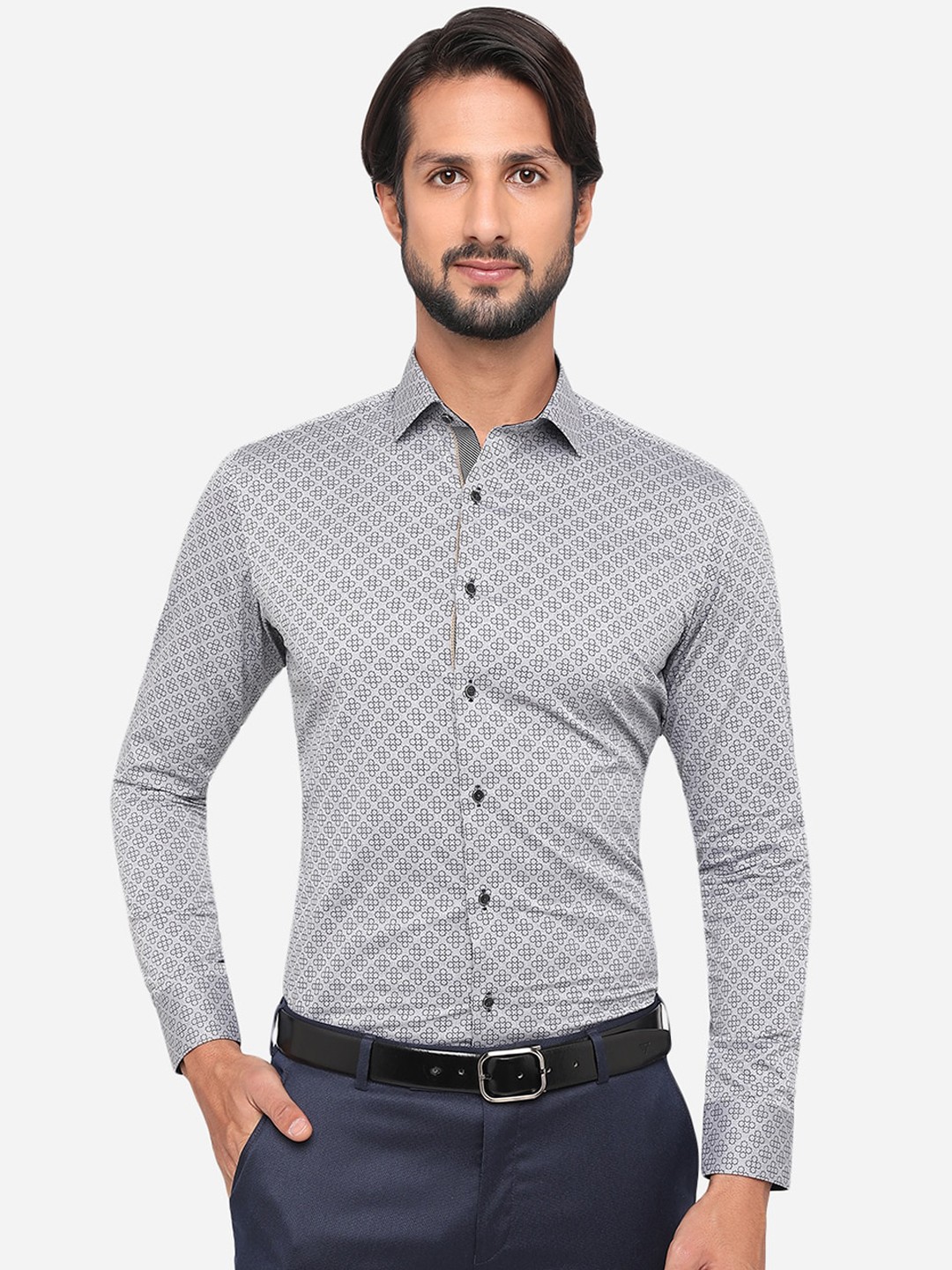 

JB STUDIO Men Grey Slim Fit Printed Casual Shirt