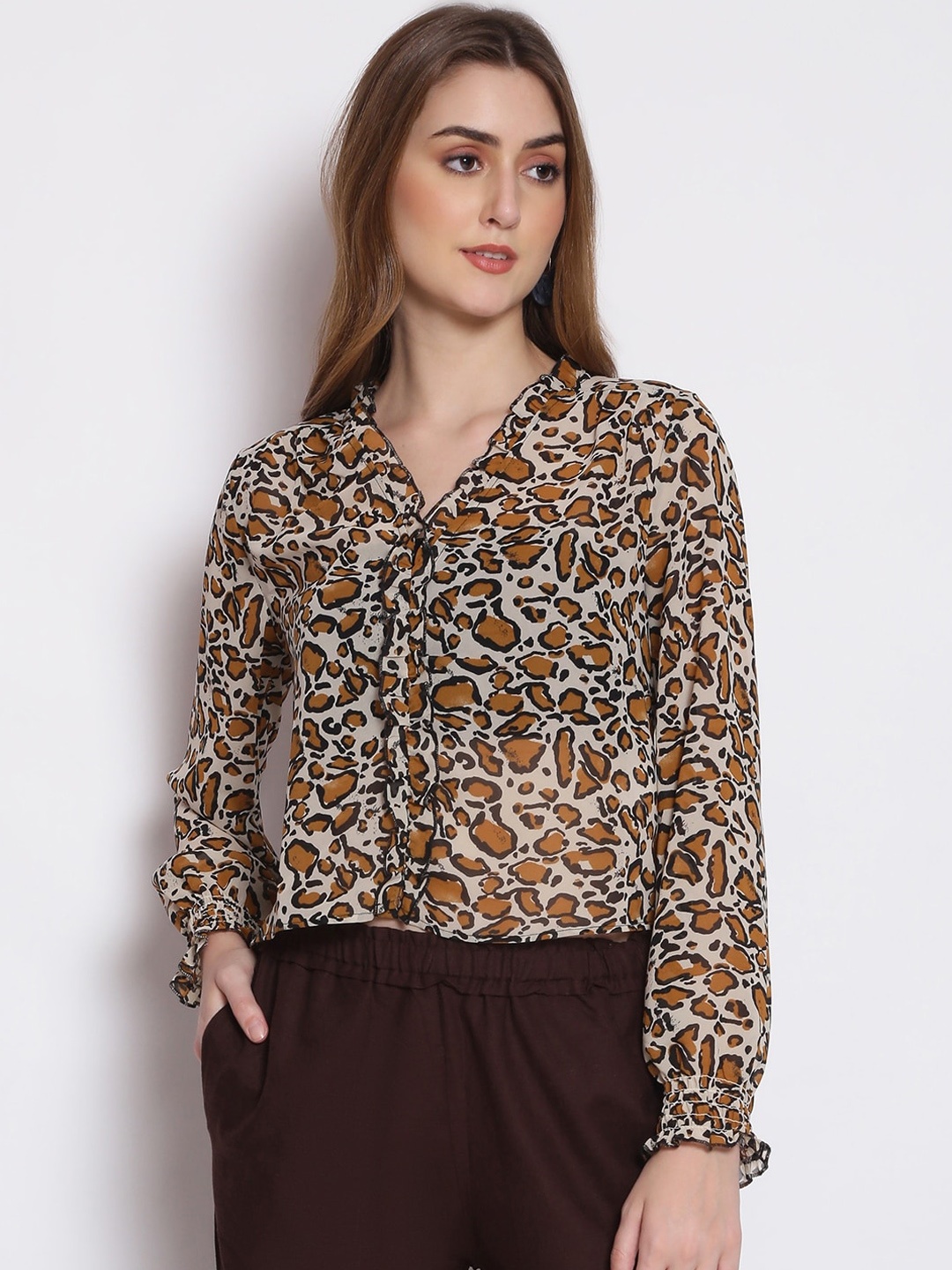 

Oxolloxo Women Cream & Brown Animal Skin Printed Regular Top