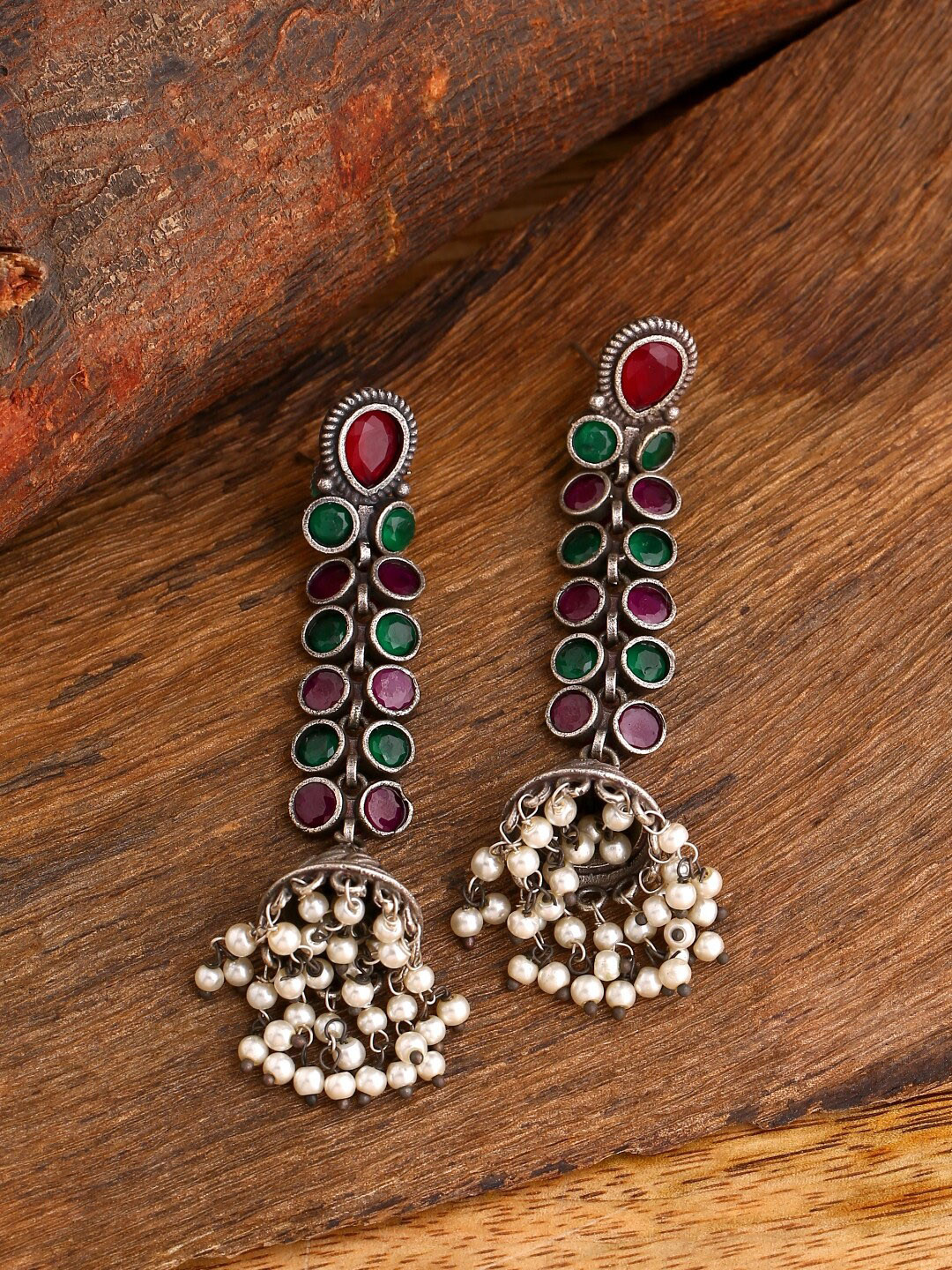 

Infuzze Silver-Plated Green Contemporary Studs