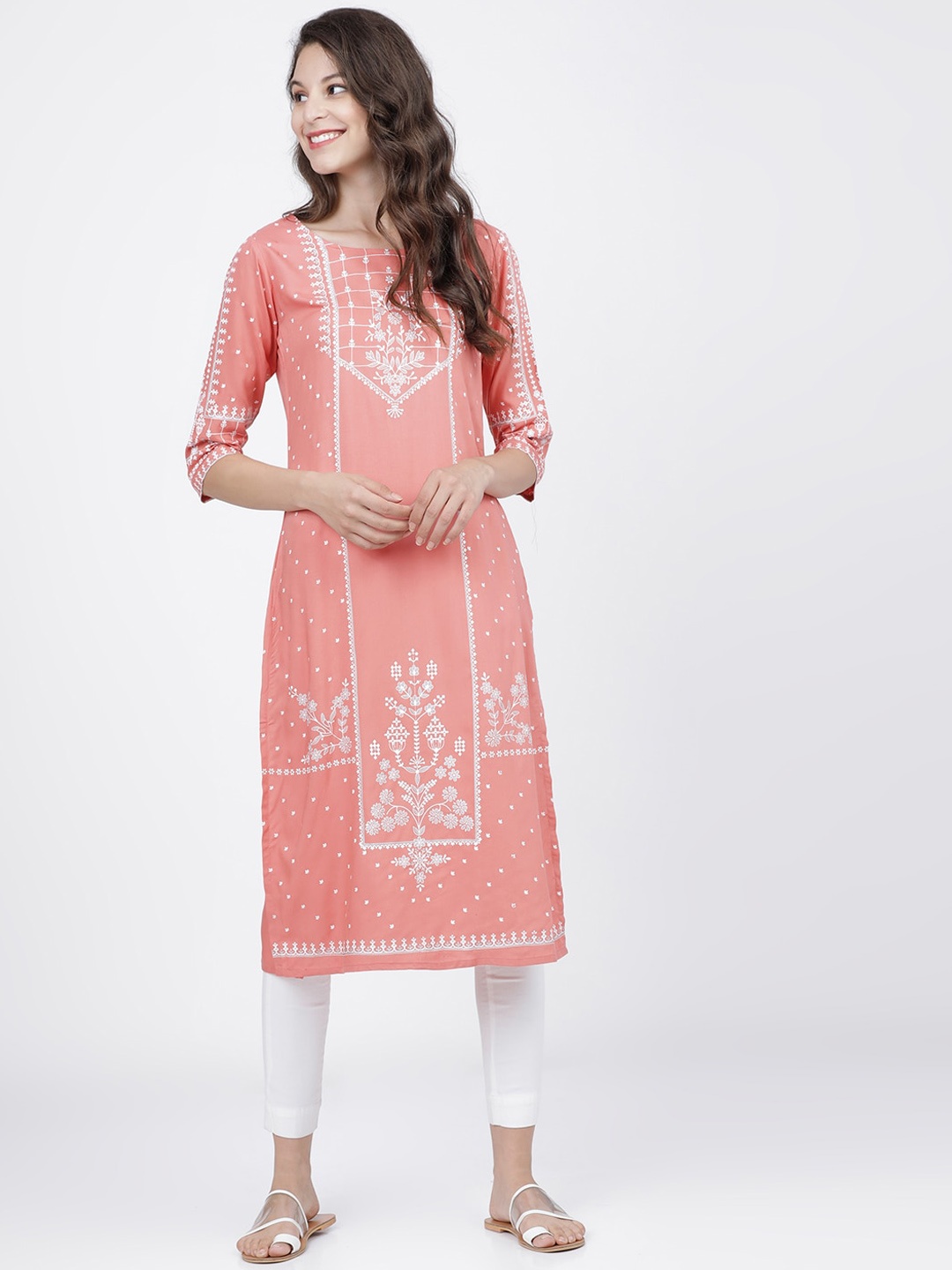 

Vishudh Women Coral Ethnic Motifs Printed Kurta