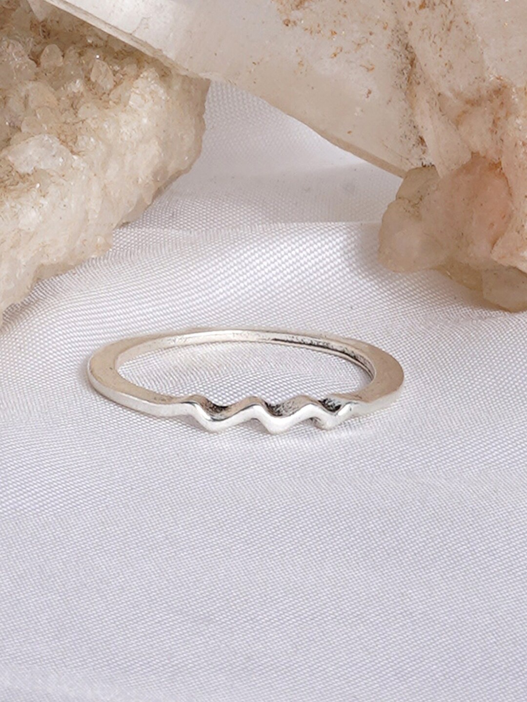 

JOKER & WITCH Silver-Plated Aquarius Zodiac Finger Ring