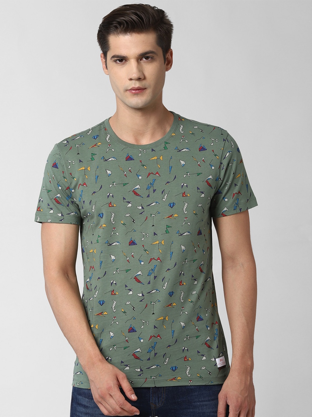 

Peter England Casuals Men Olive Green Printed Round Neck T-shirt