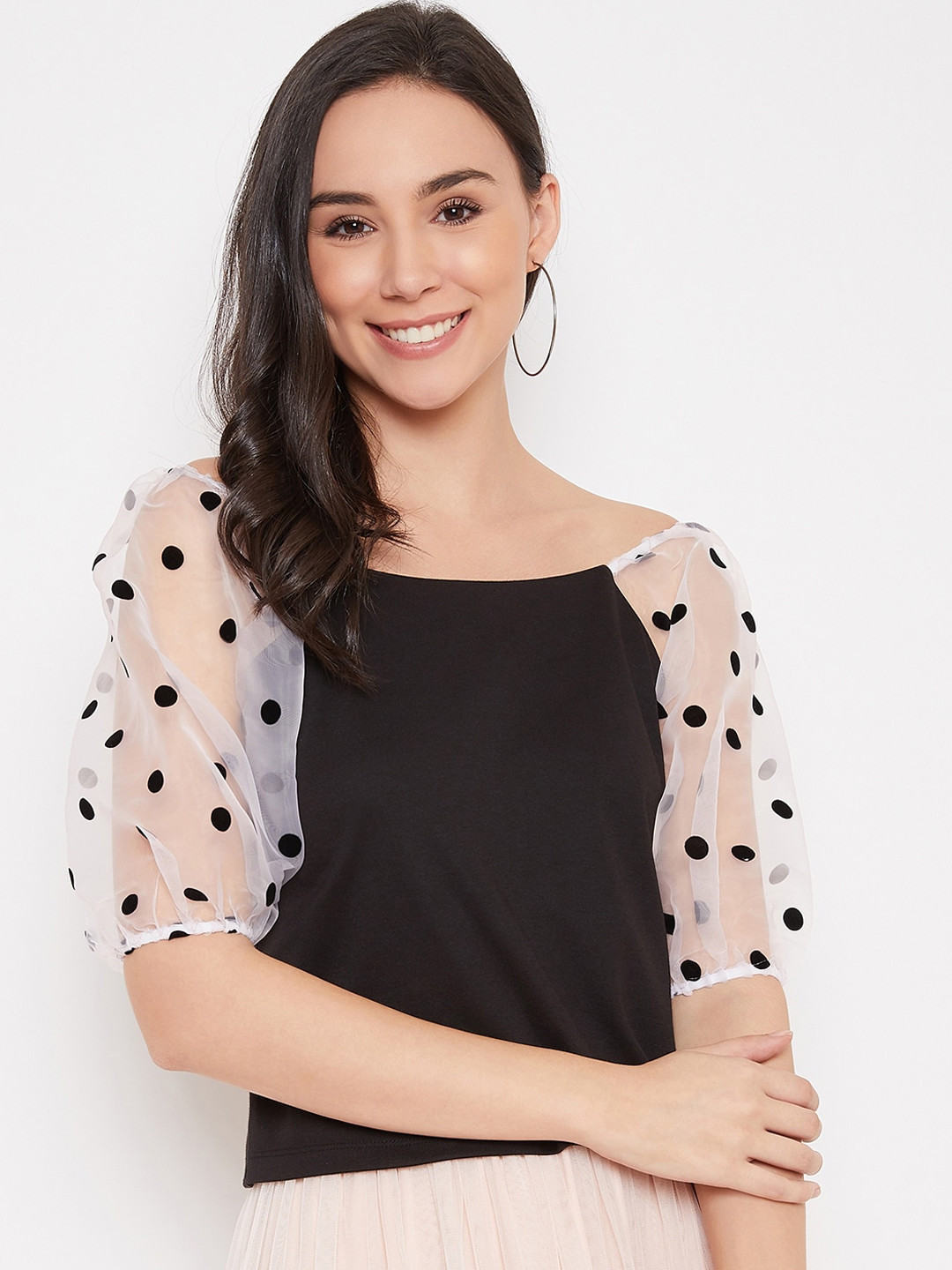 

Madame Black Regular Top