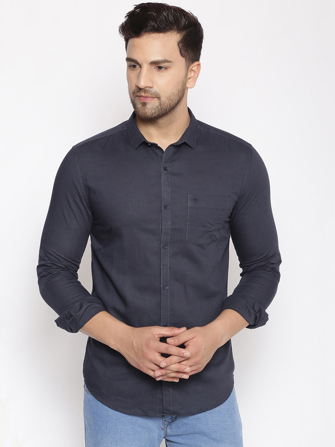 

SHOWOFF Men Navy Blue Cotton Classic Slim Fit Solid Casual Shirt