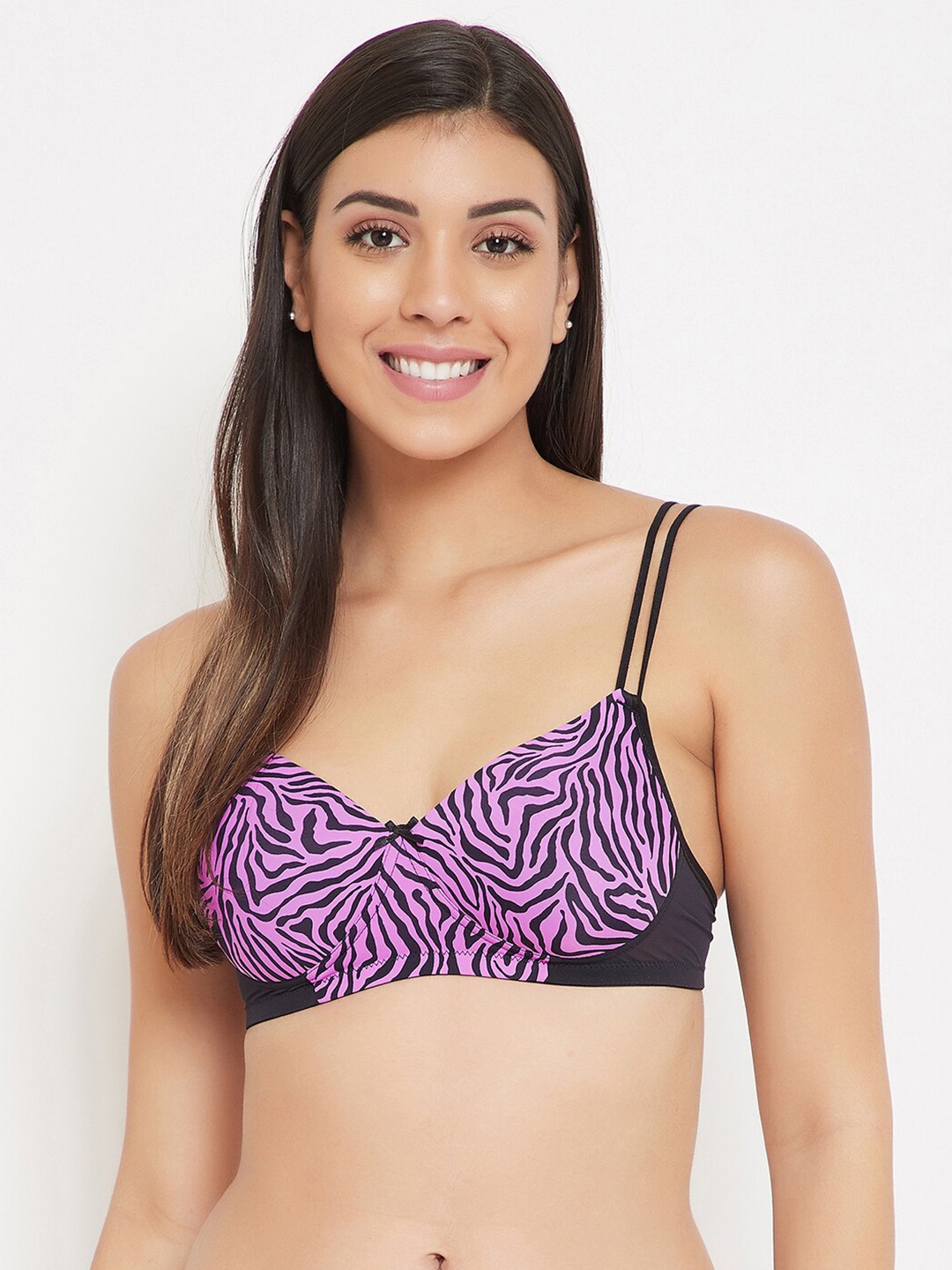 

Clovia Purple & Black Printed Non-Wired Lightly Padded T-shirt Bra BR1737C1236E