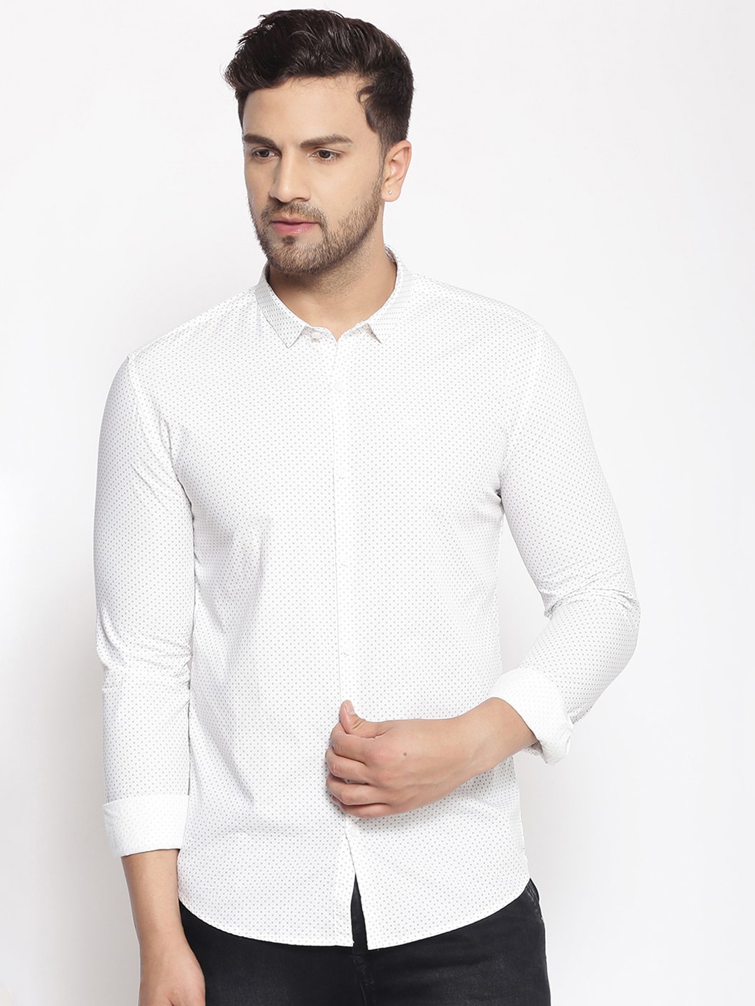 

SHOWOFF Men White Cotton Classic Slim Fit Printed Casual Shirt