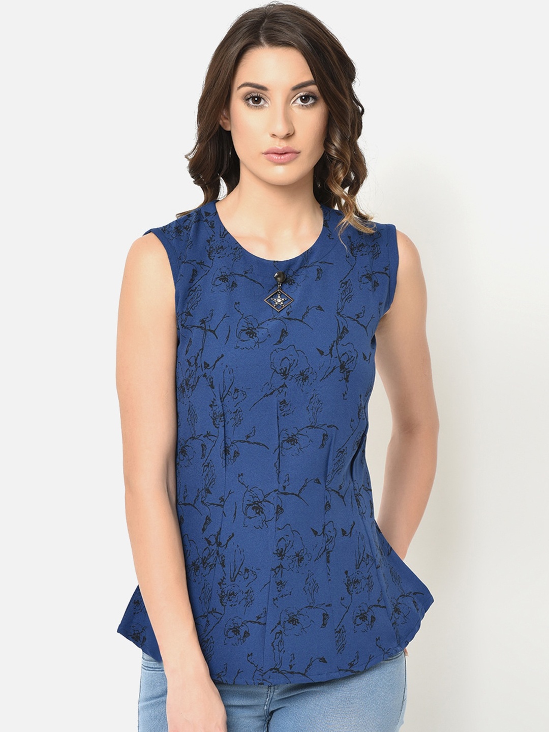 

V2 Value & Variety Blue Floral A-Line Top