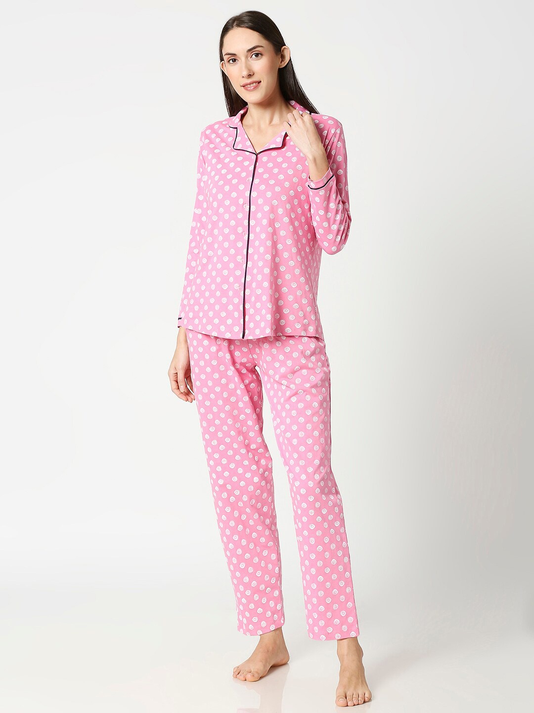 

AV2 Women Pink & White Printed Pure Cotton Night Suit
