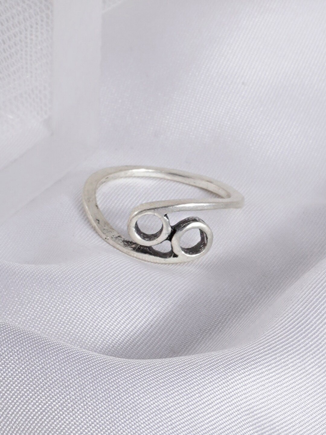 

JOKER & WITCH Silver-Plated Cancer Zodiac Finger Ring