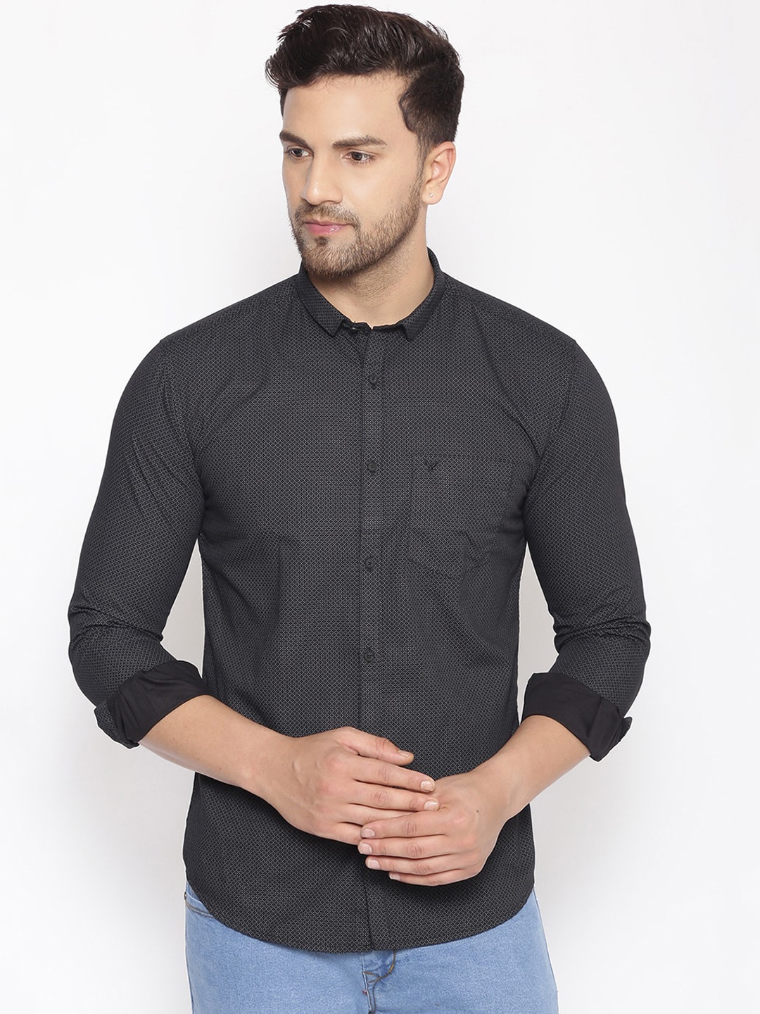 SHOWOFF Men Black & White Cotton Classic Slim Fit Printed Casual Shirt