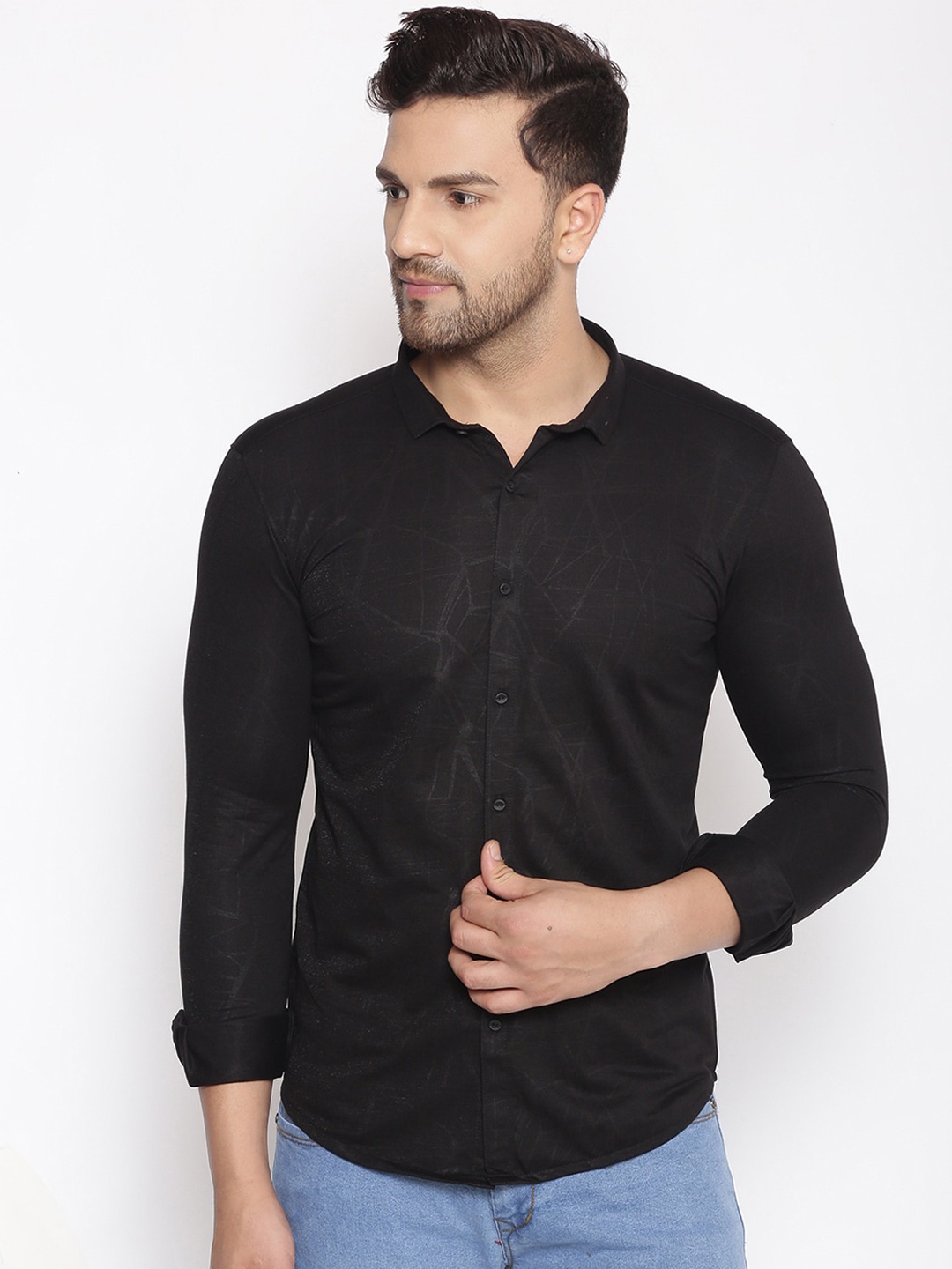 SHOWOFF Men Black Cotton Classic Slim Fit Printed Casual Shirt