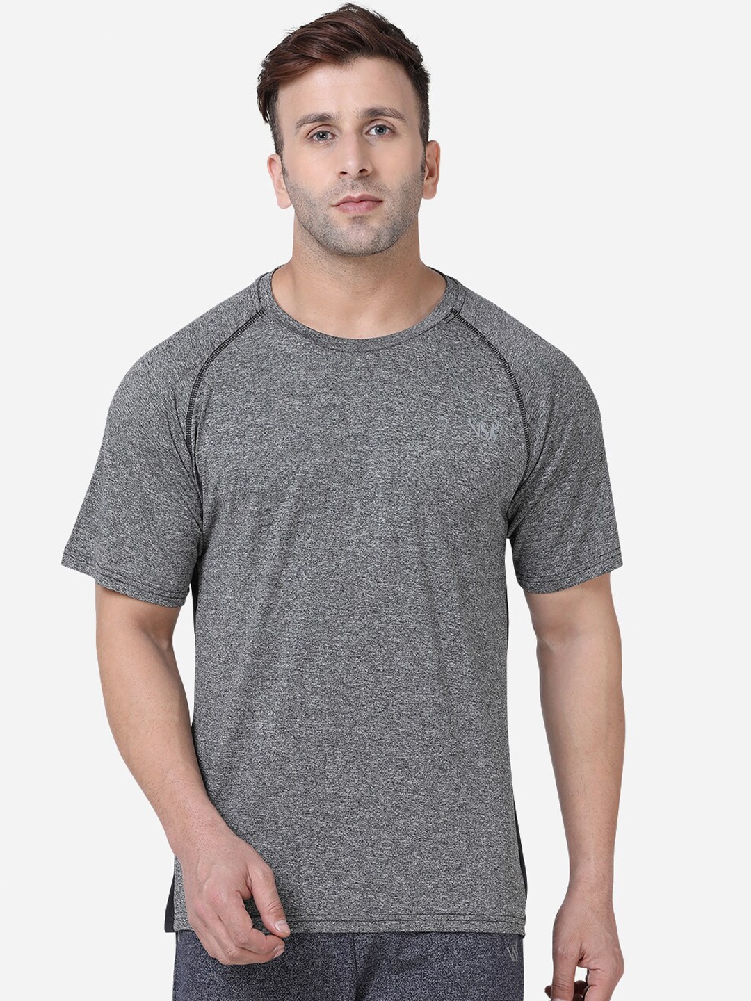 VS by Sehwag Men Grey Solid Round Neck T-shirt
