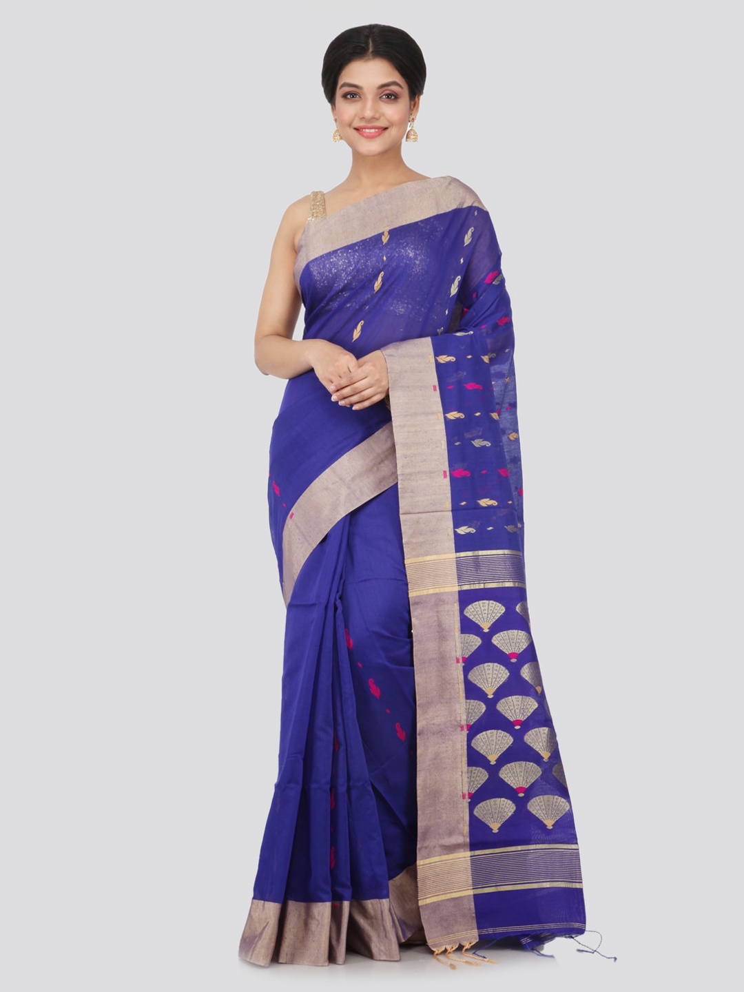 

PinkLoom Blue & Beige Cotton Blend Woven Design Handloom Sustainable Saree