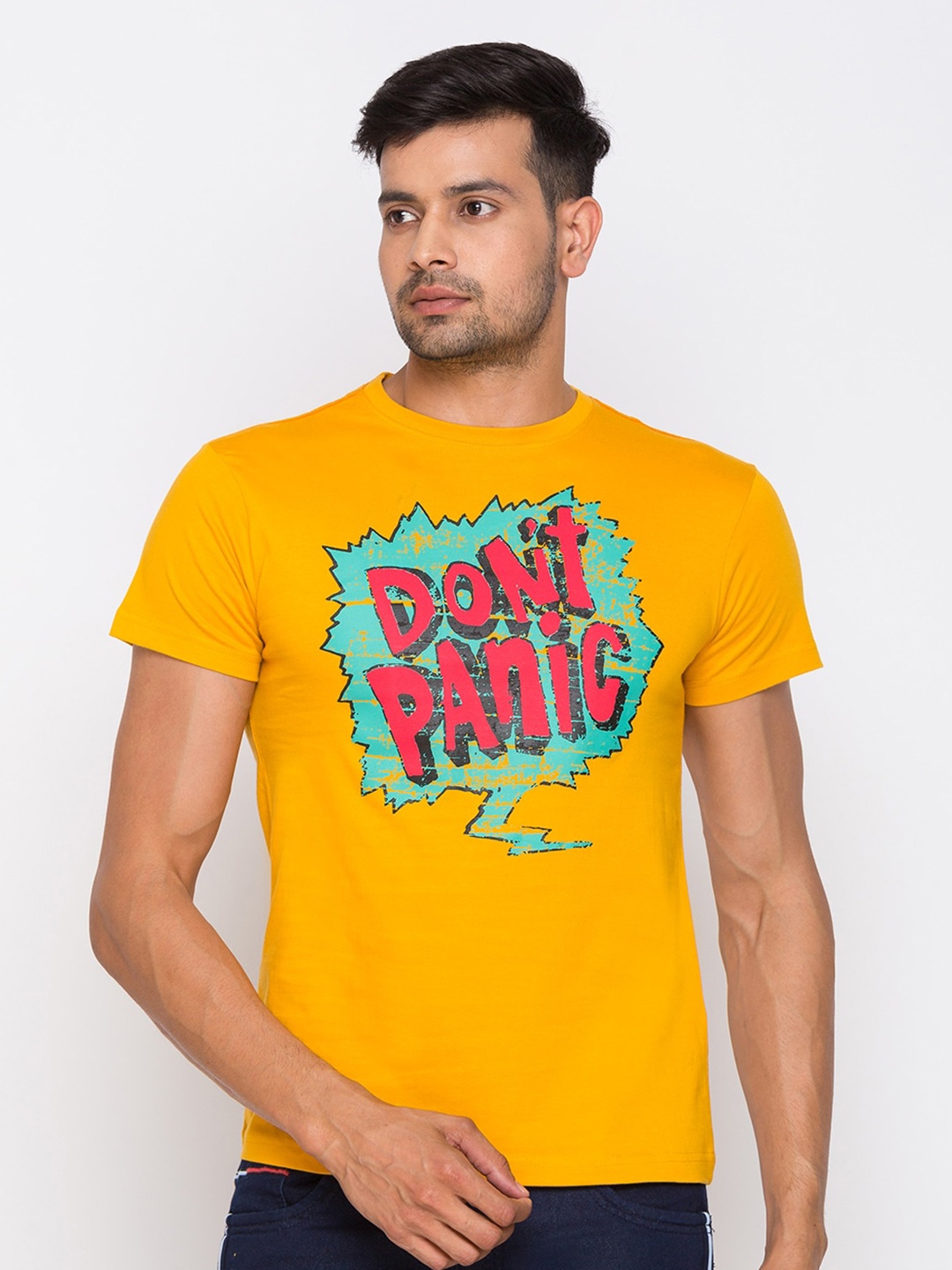 

Globus Men Mustard Printed Round Neck T-shirt