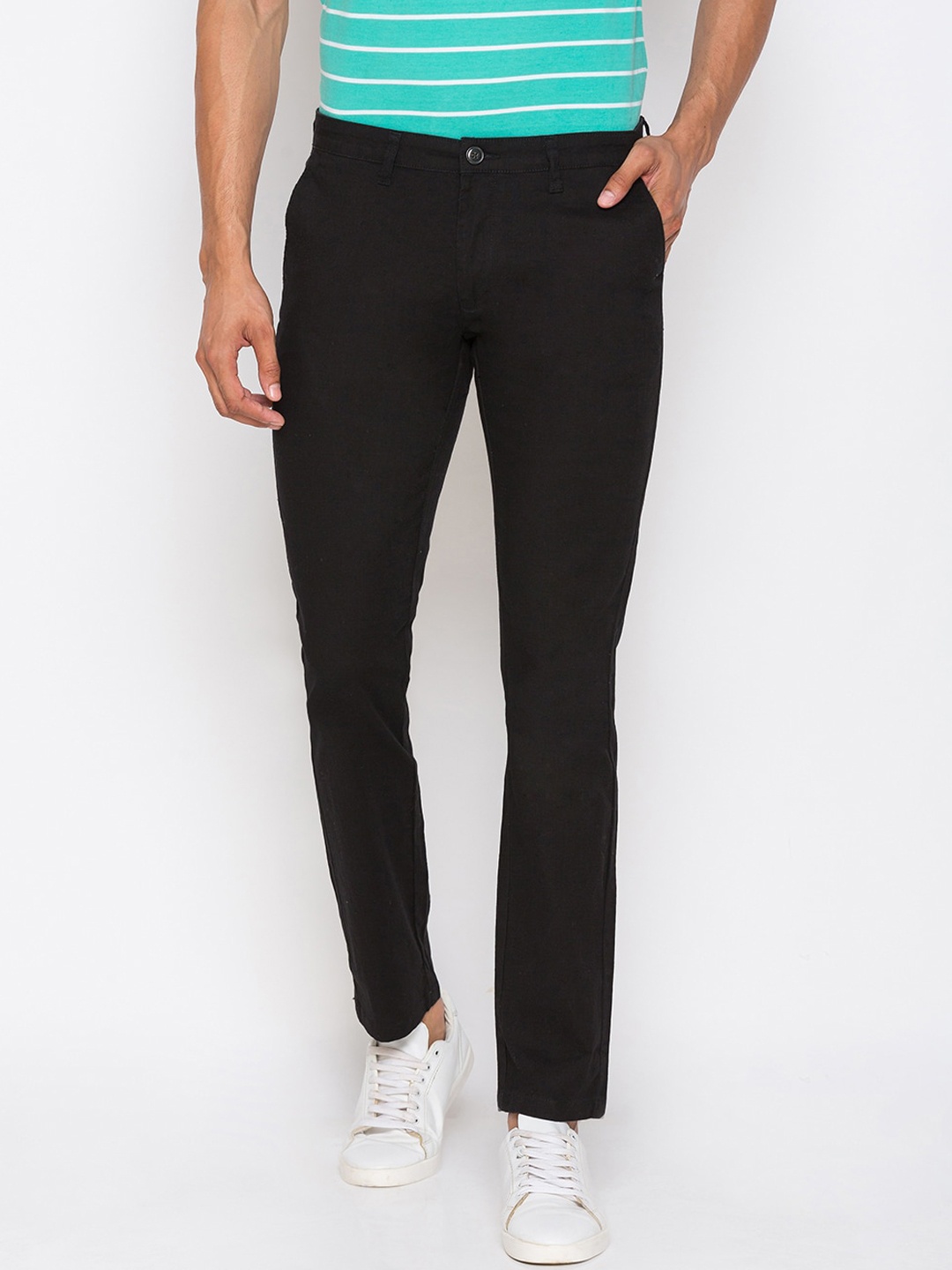 

Globus Men Black Pure Cotton Regular Fit Solid Trousers