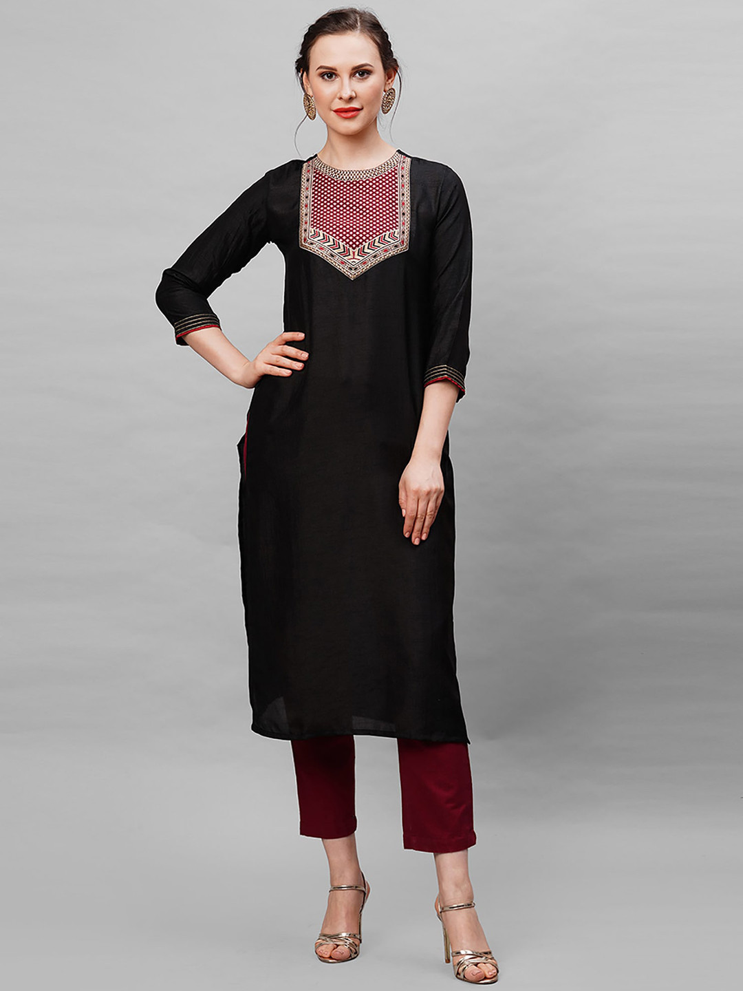 

Indo Era Women Black Embroidered Thread Work Kurta