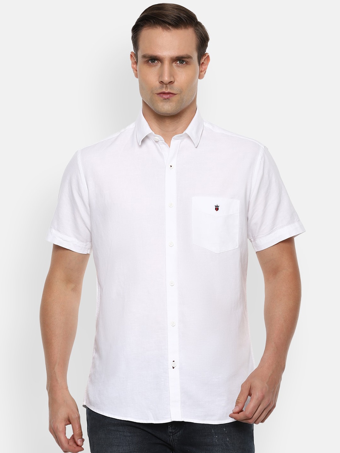 

Louis Philippe Sport Men White Slim Fit Solid Casual Shirt