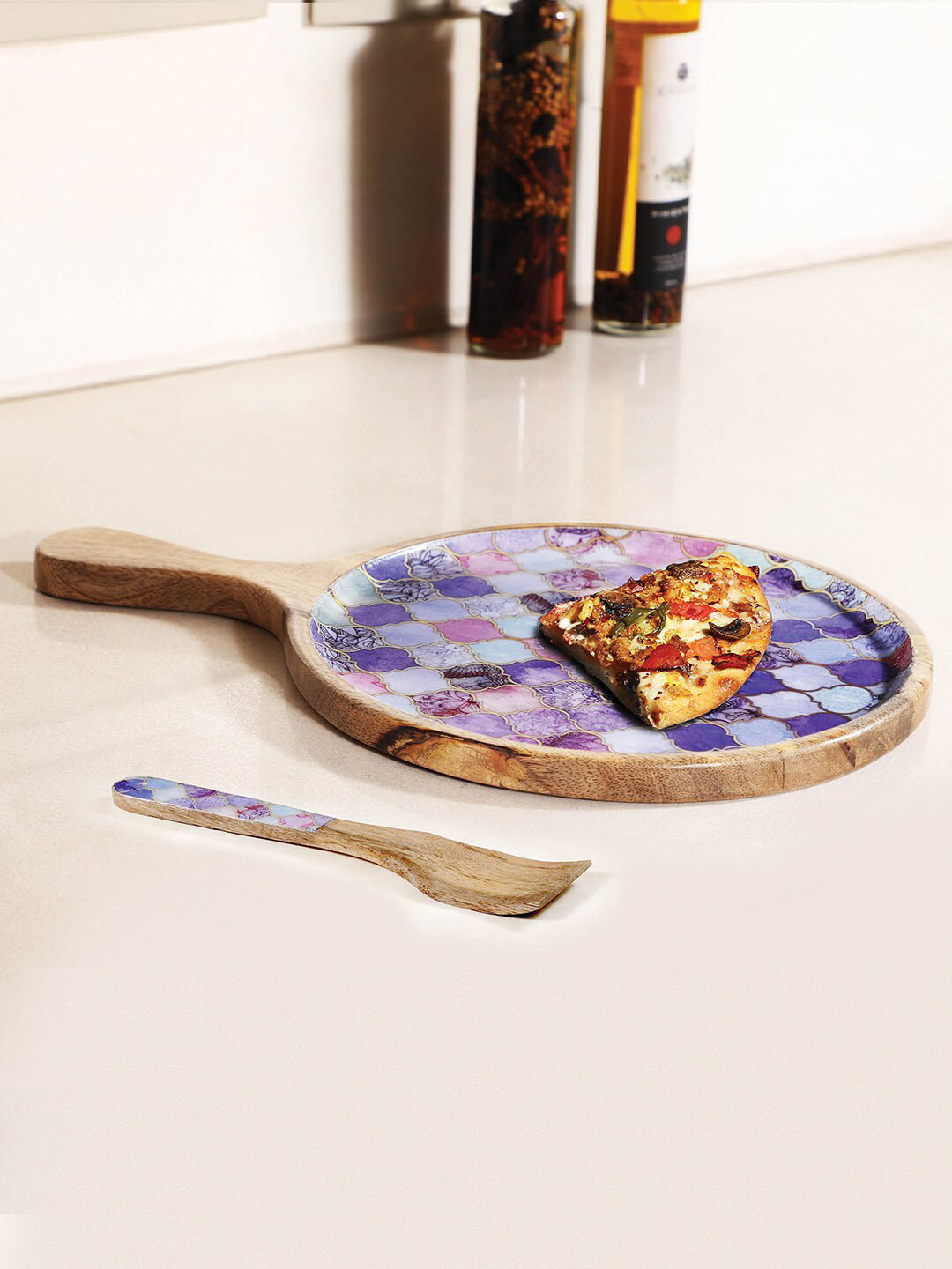 

WOODSMYTHS Set of Purple Exotic Moroccan Decal Print Epicuria Snack Platter & Spatula, Brown