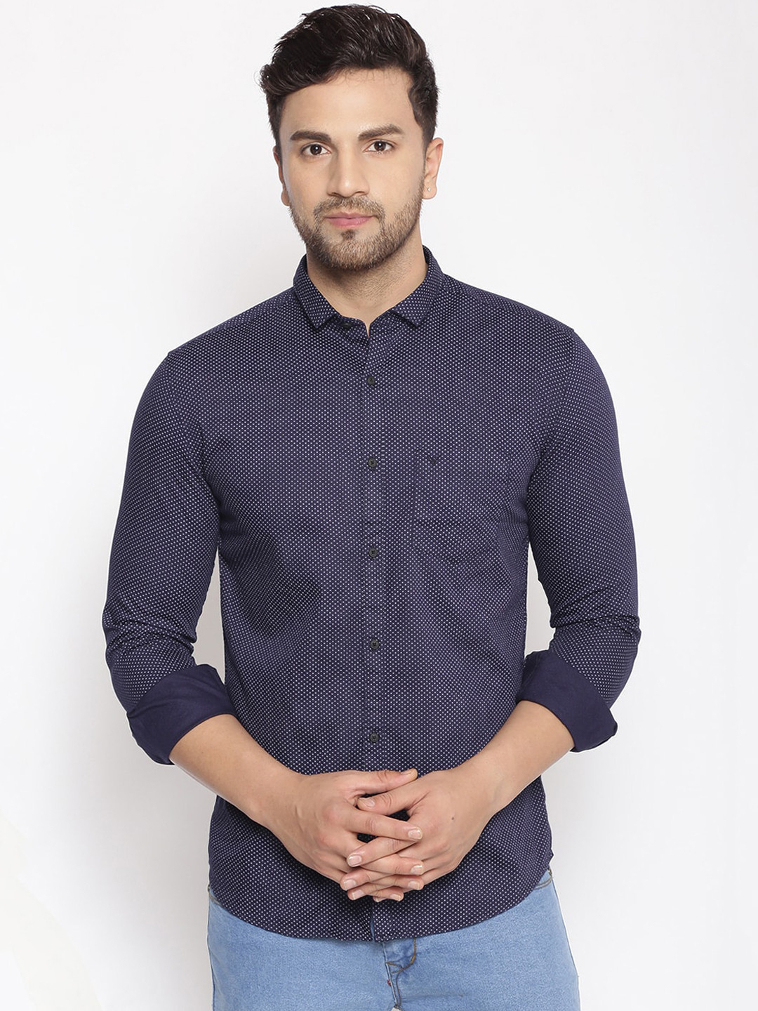 

SHOWOFF Men Navy Blue & White Cotton Classic Slim Fit Printed Casual Shirt