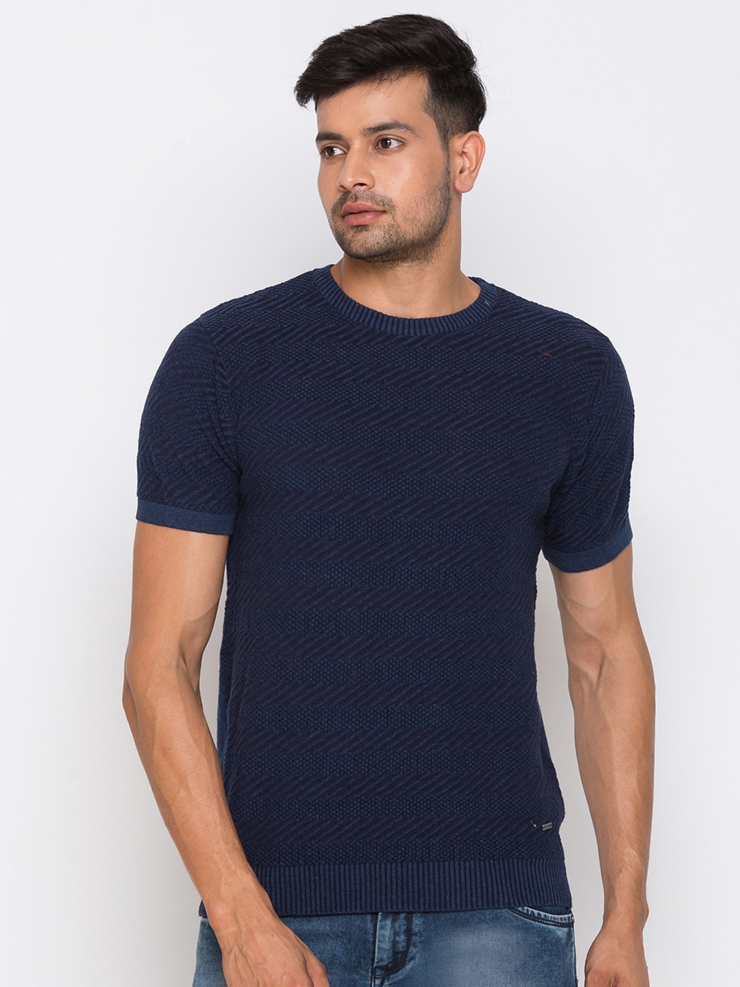 

Globus Men Navy Blue Cotton Self Design Round Neck T-shirt