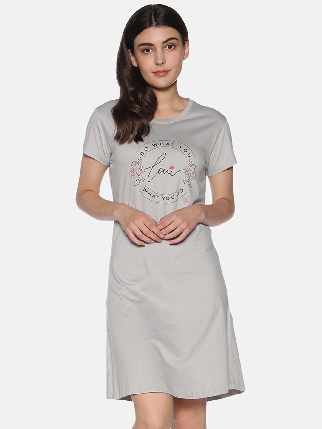 

TWIN BIRDS Grey & Black Printed Nightdress