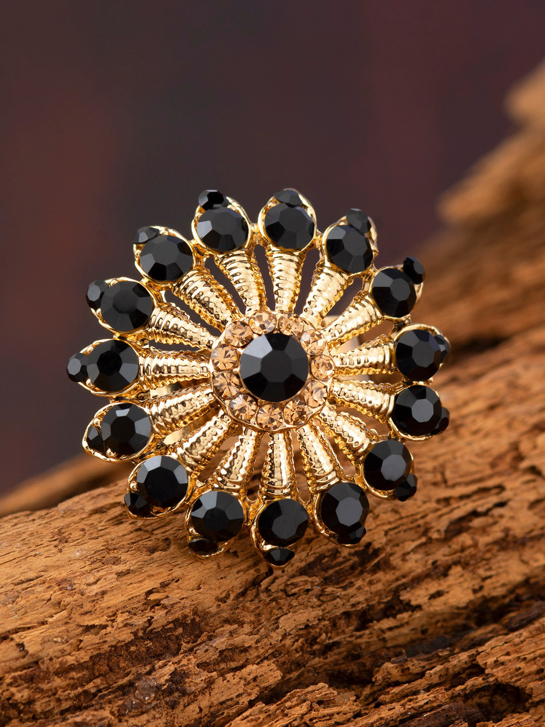 

E2O Black Gold-Plated Kundan-Studded Adjustable Handcrafted Finger Ring