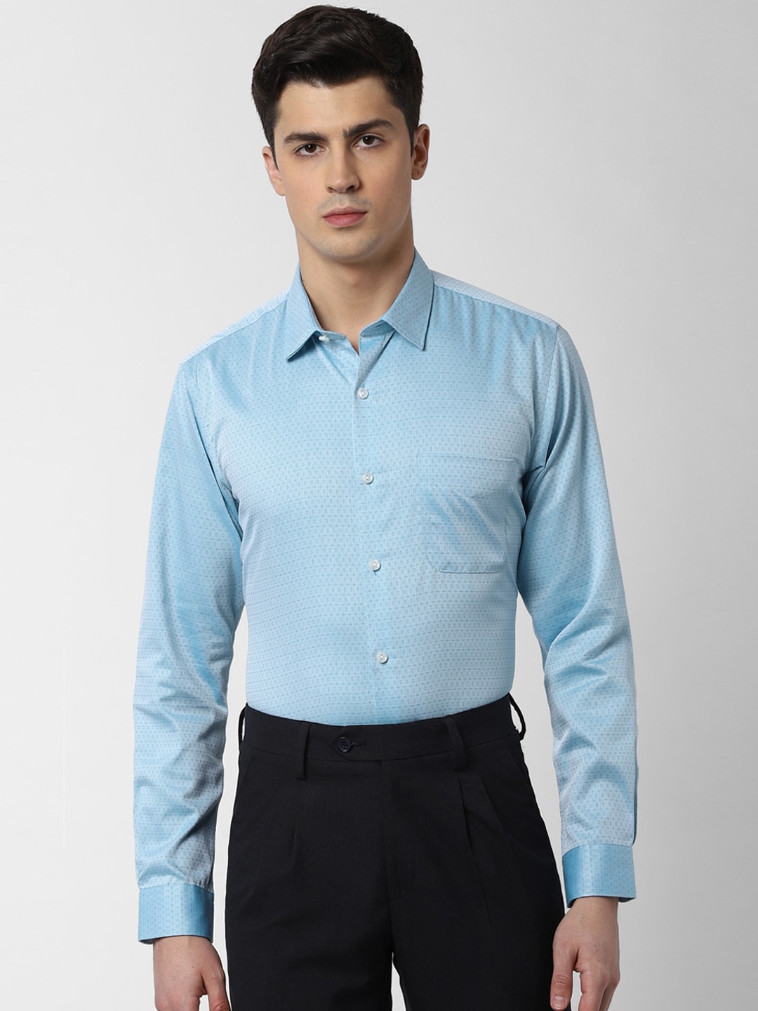 

Peter England Elite Men Blue Regular Fit Self Design Pure Cotton Formal Shirt