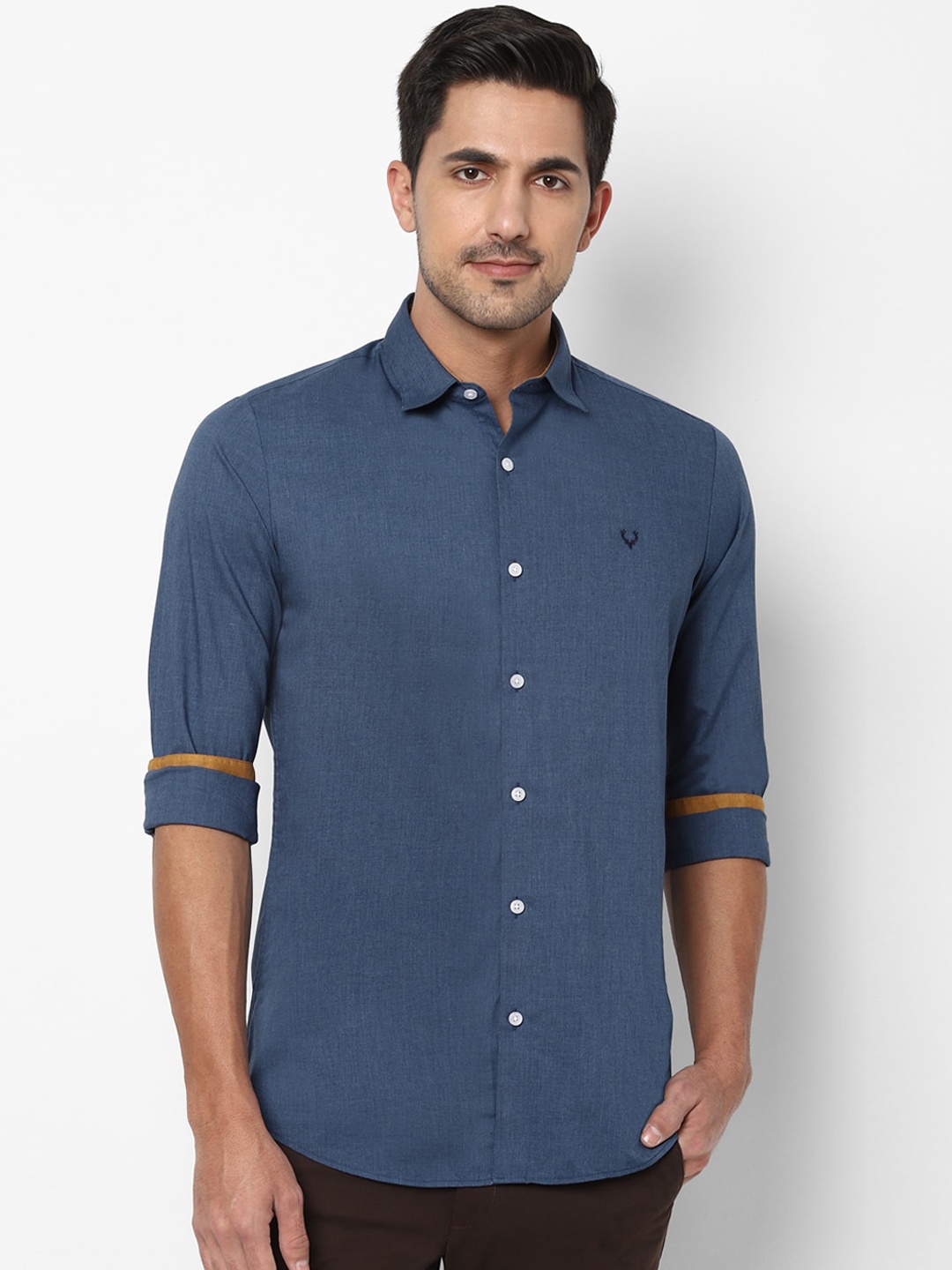 

Allen Solly Men Blue Slim Fit Solid Casual Shirt