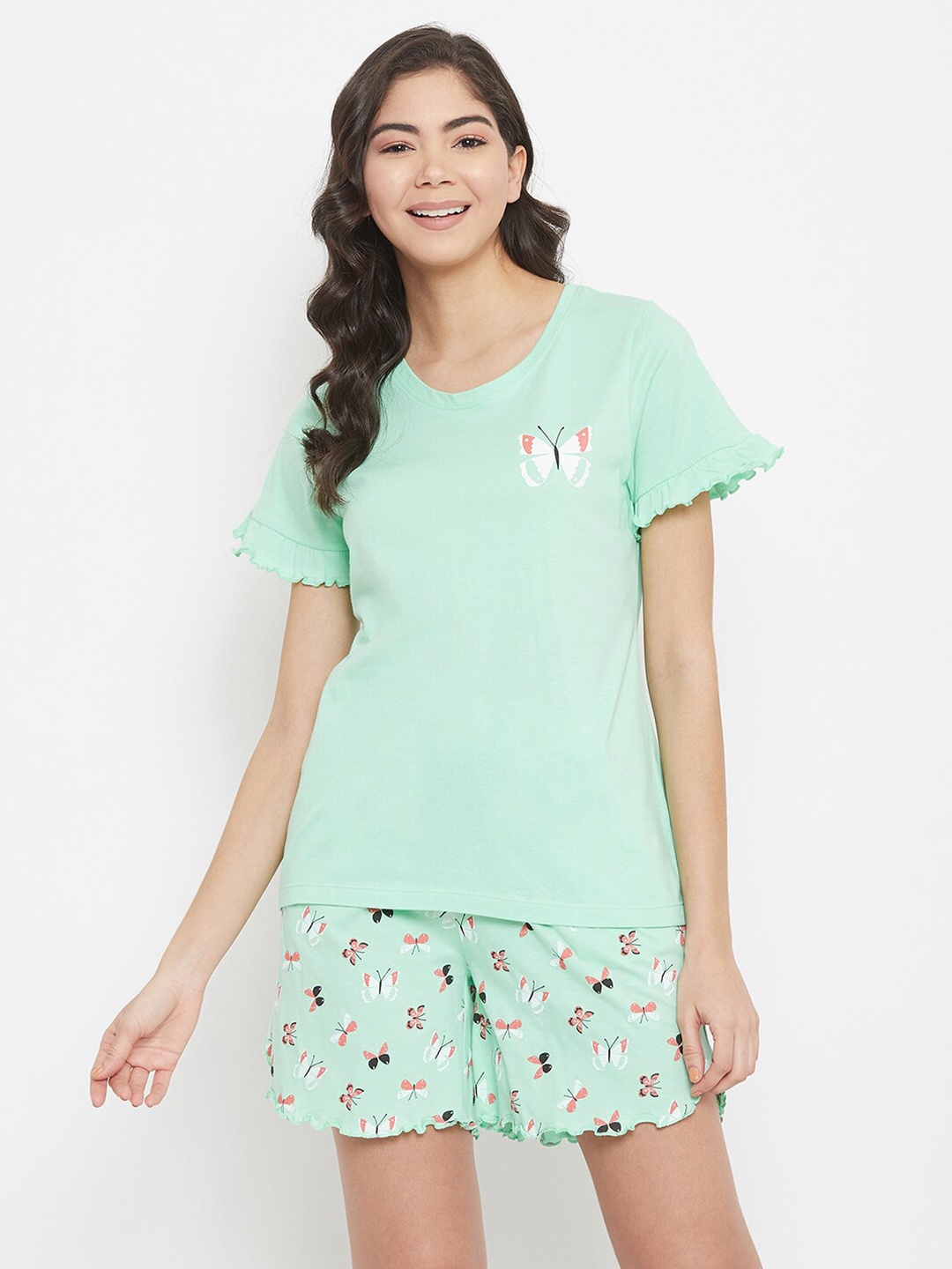 

Clovia Women Green & White Solid Cotton Night Suit