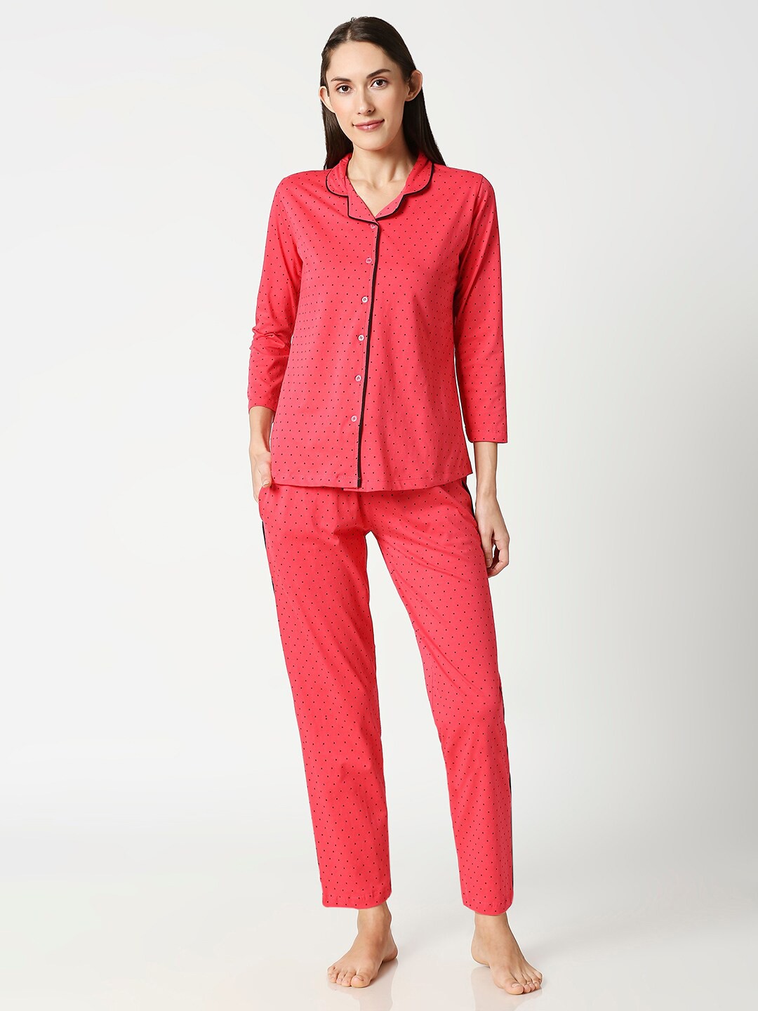 AV2 Women Red & Black Polka Dots Printed Night suit