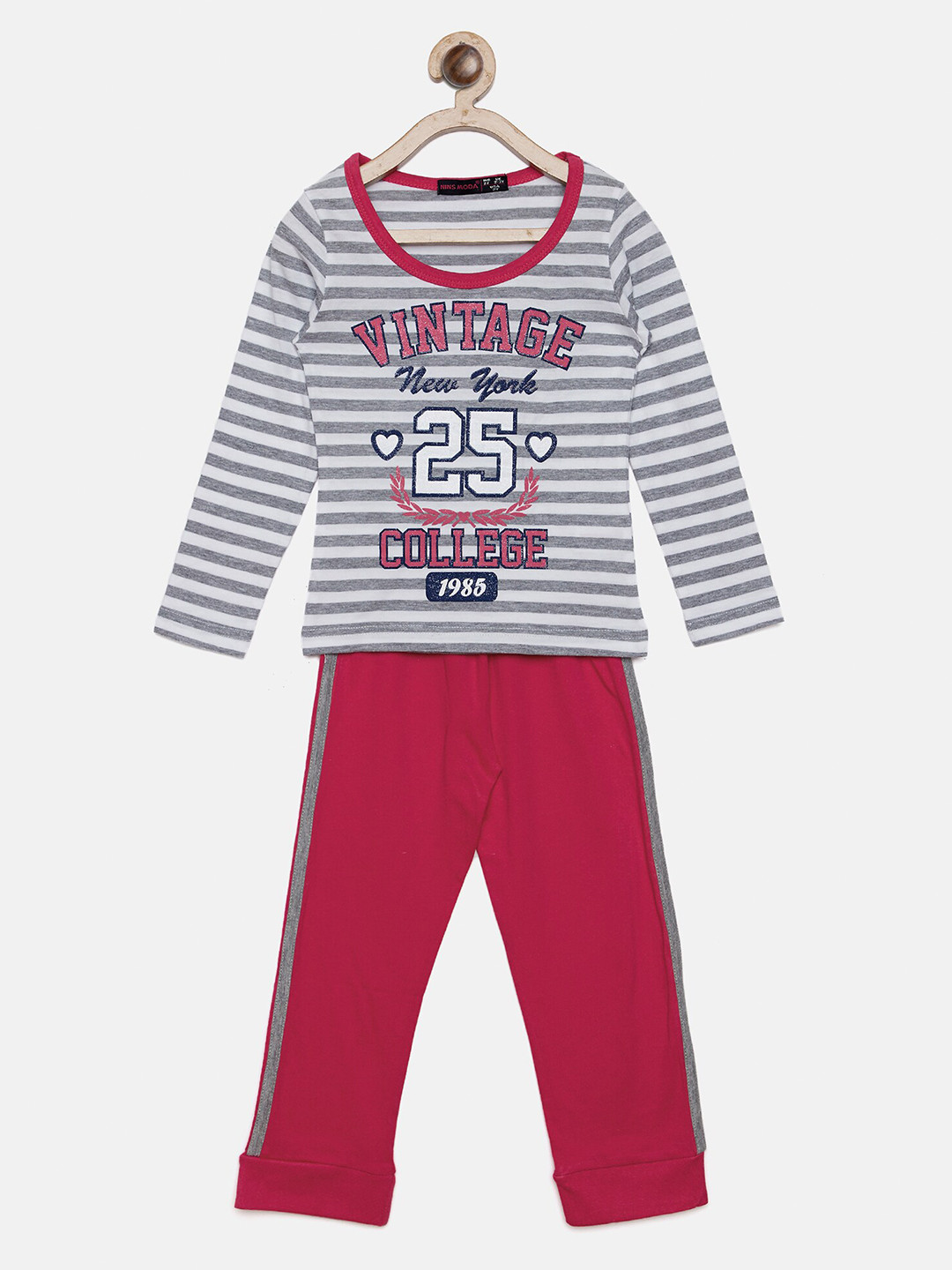 

Nins Moda Girls Pink & Grey Printed Night suit