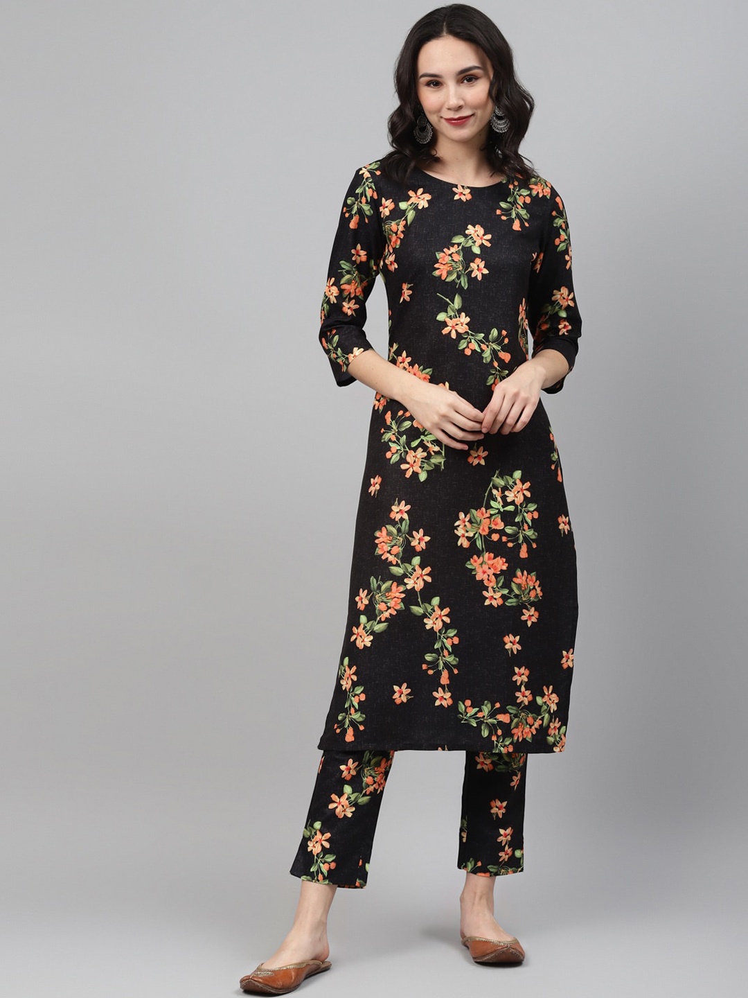 

ZIYAA Women Black & Pink Floral Printed Kurta