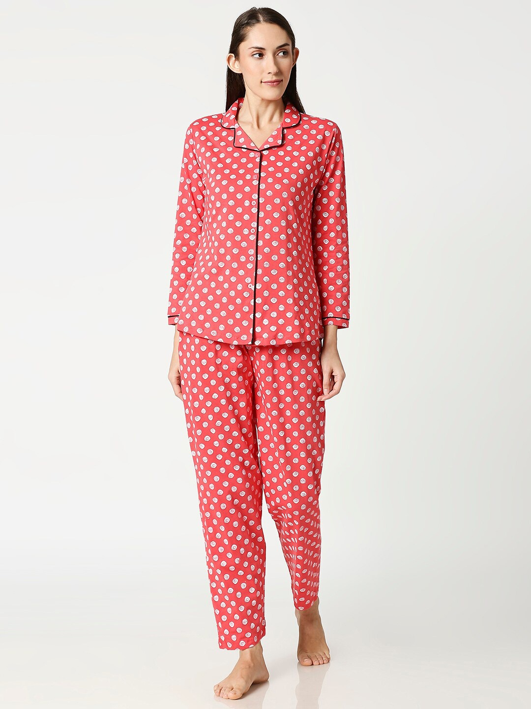 AV2 Women Red & White Floral Printed Night suit