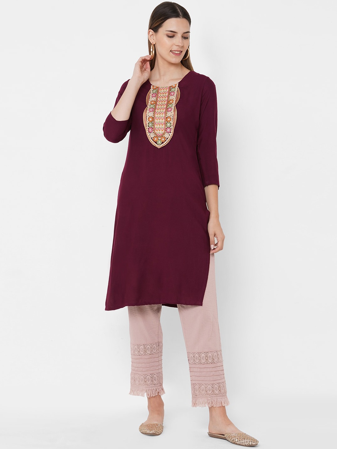 

FASHOR Women Purple Geometric Yoke Design Thread Work Kurta