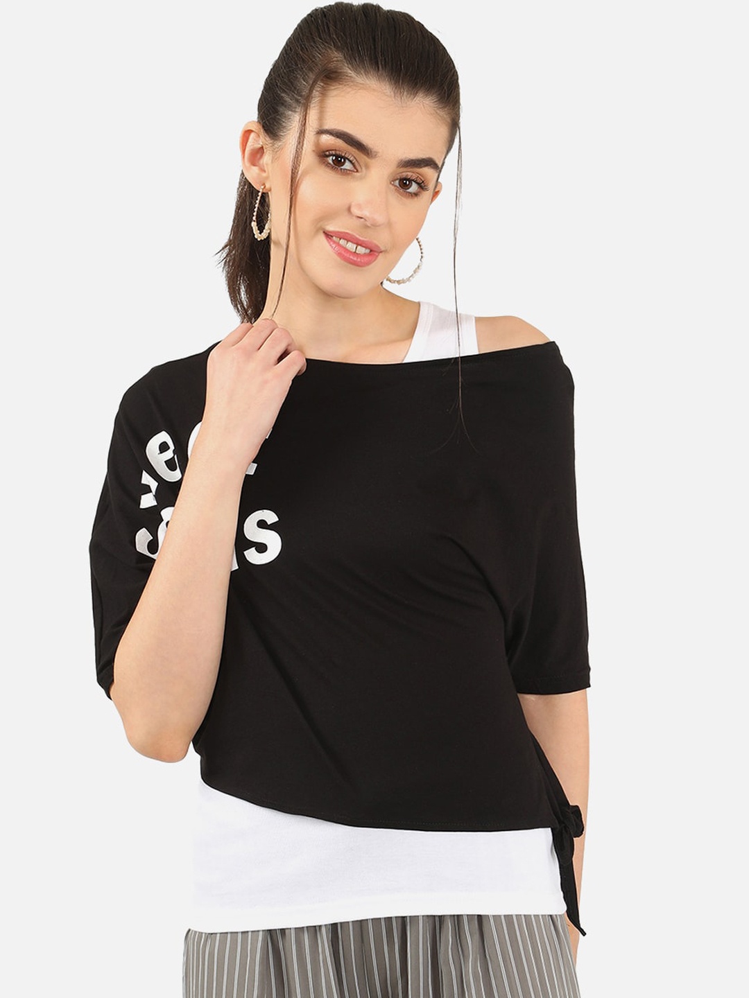 

V2 Value & Variety Black Chambray Regular Top