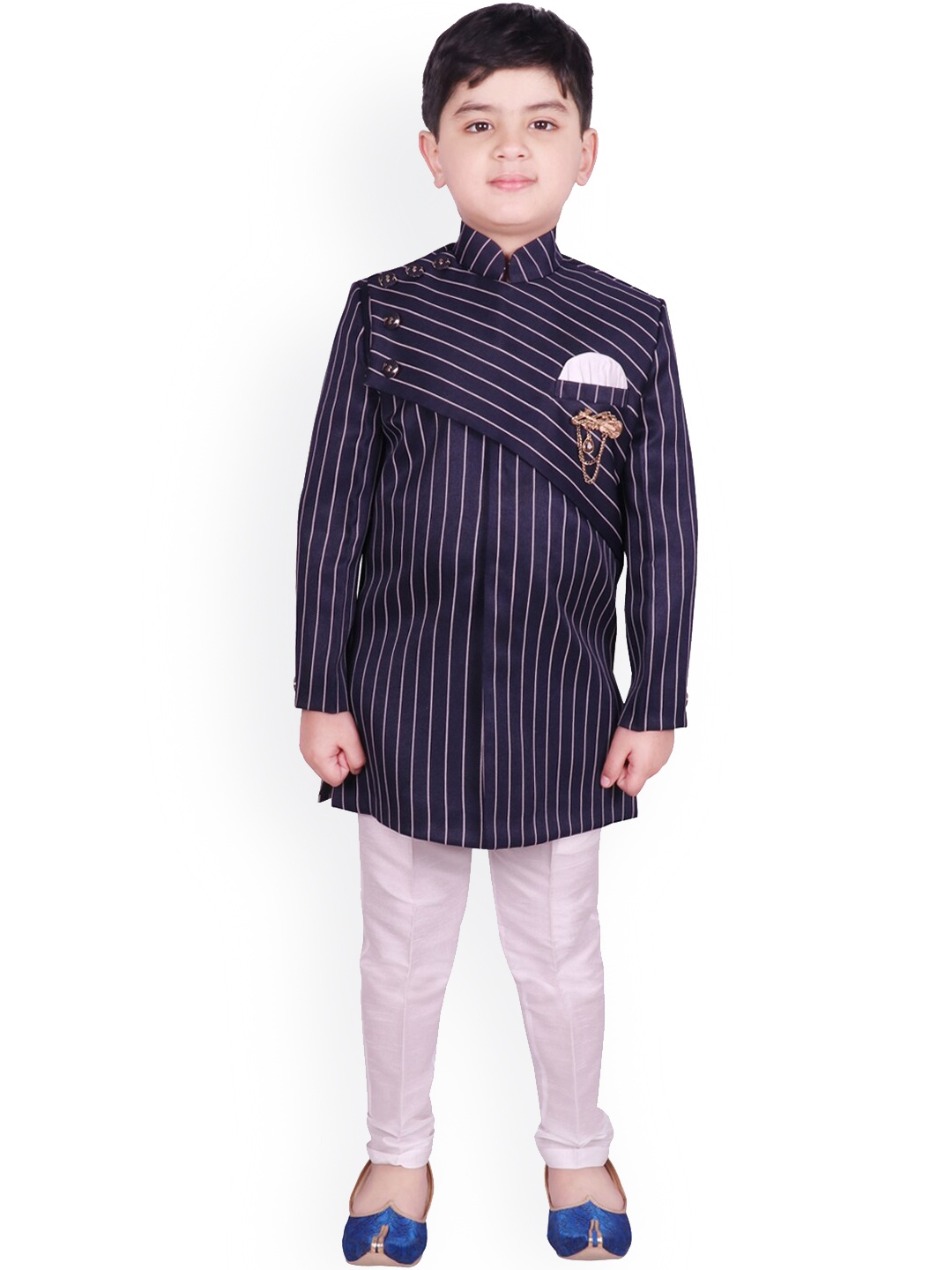 

SG YUVRAJ Boys Navy Blue & White Striped Sherwani Set