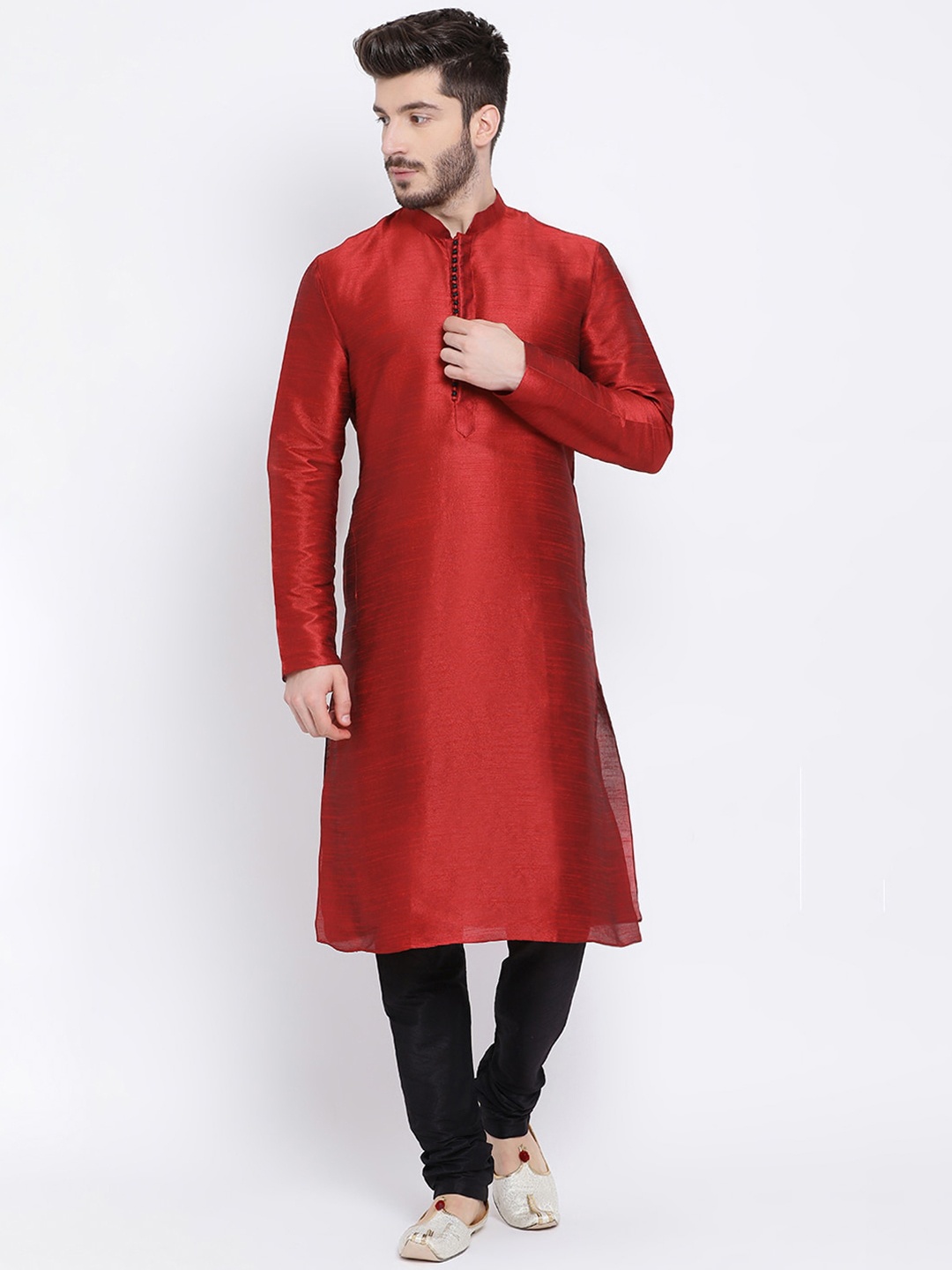 

NAMASKAR Men Maroon Dupion Silk Kurta