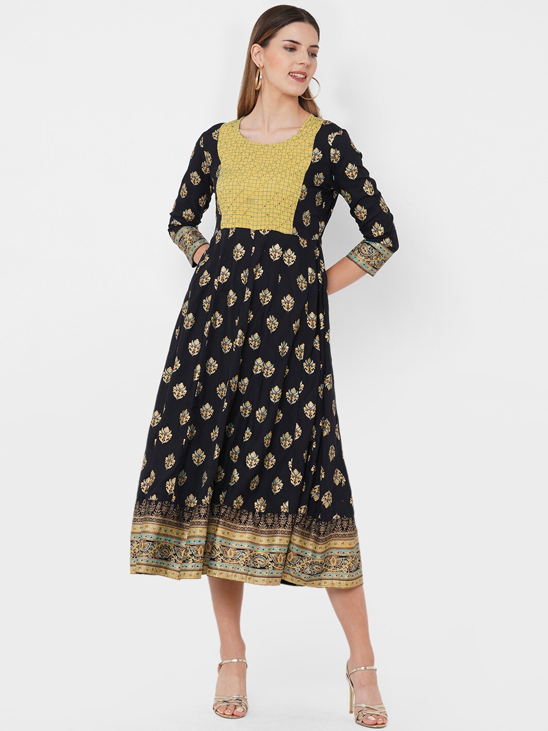 

FASHOR Women Black Printed Fit and Flare Dress
