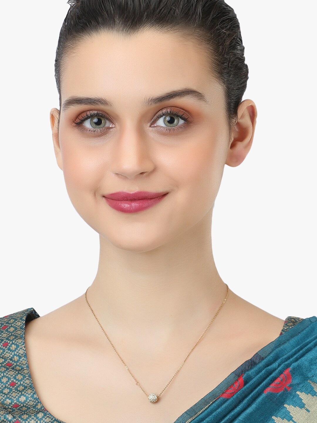 

Adwitiya Collection Women Gold Stone-Studded Round chain