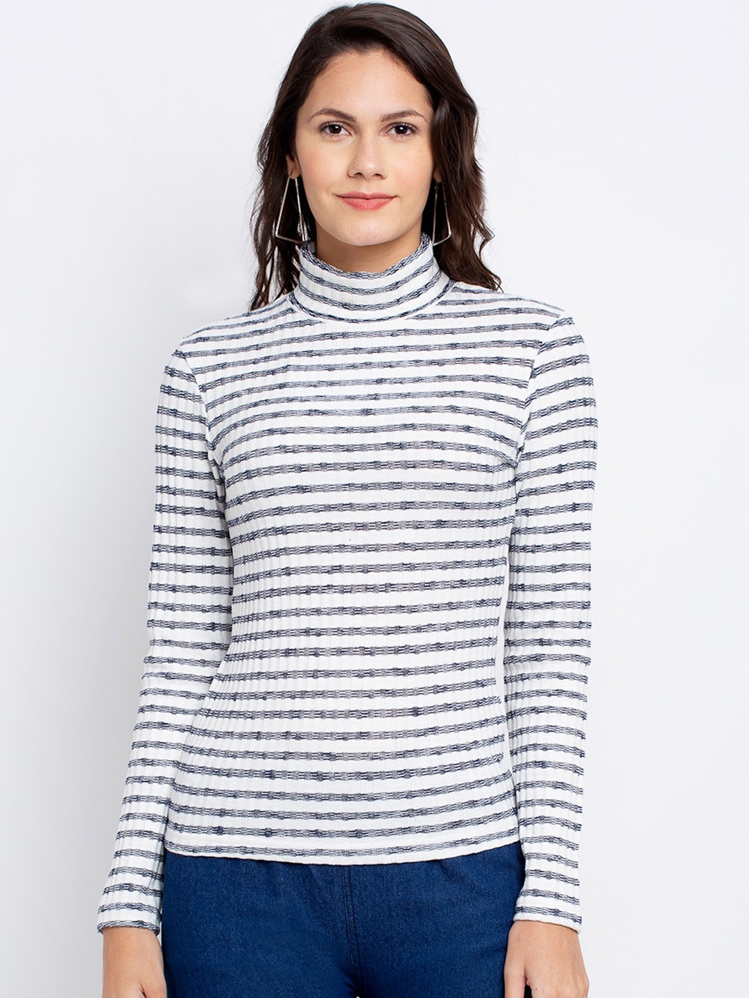

PERFKT-U White & Blue Striped Fitted Top