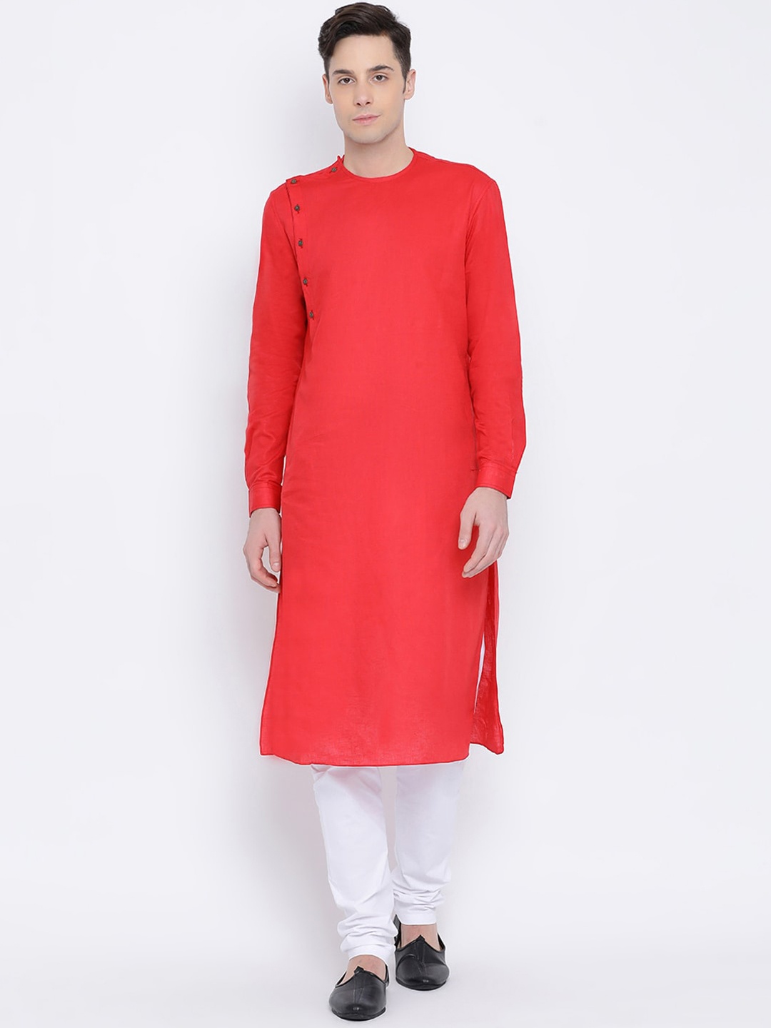 

NAMASKAR Men Red Solid Cotton Regular Kurta