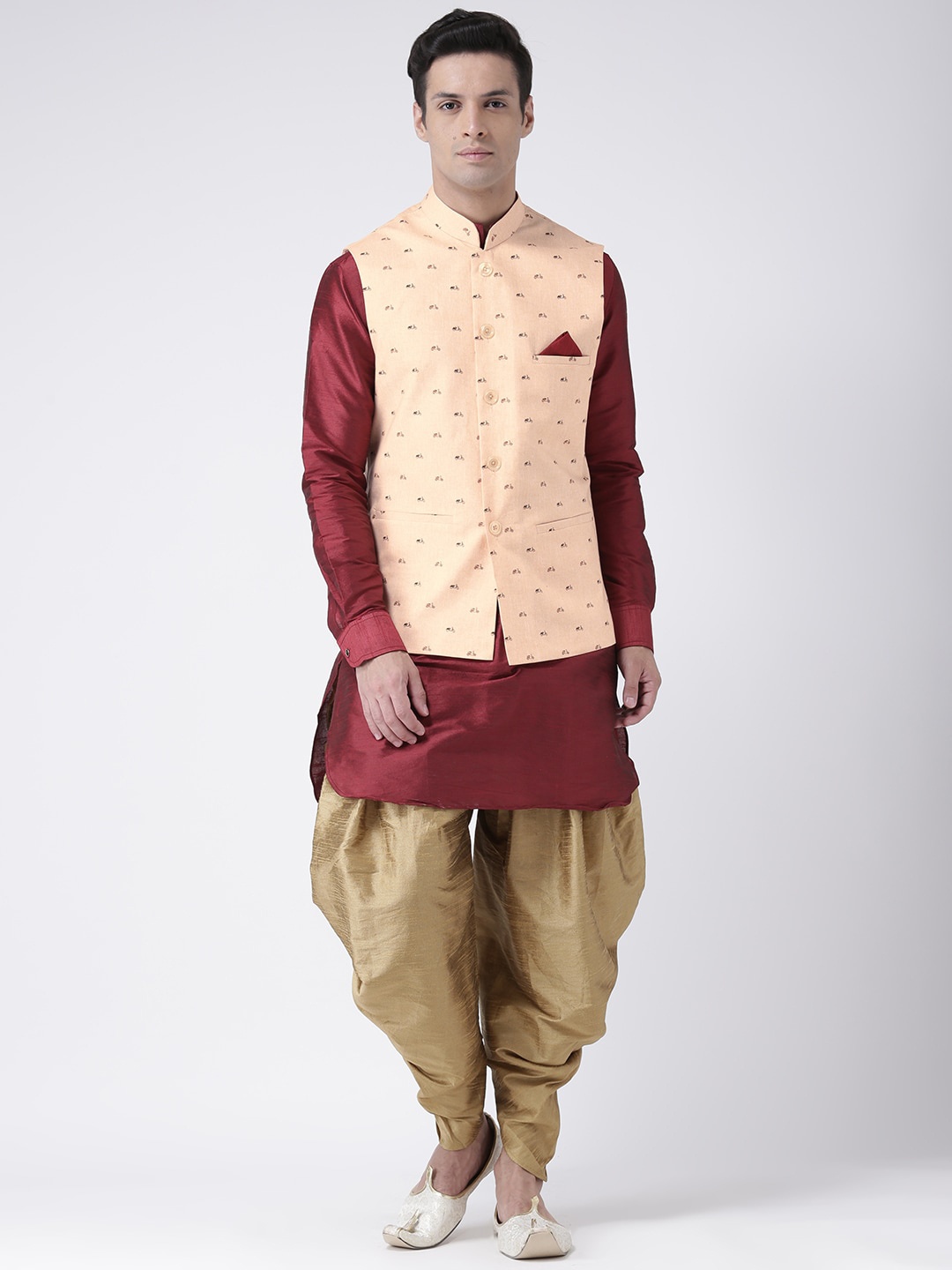 

DEYANN Men Peach-Coloured & Maroon Self Design Kurta with Patiala and Nehru Jacket
