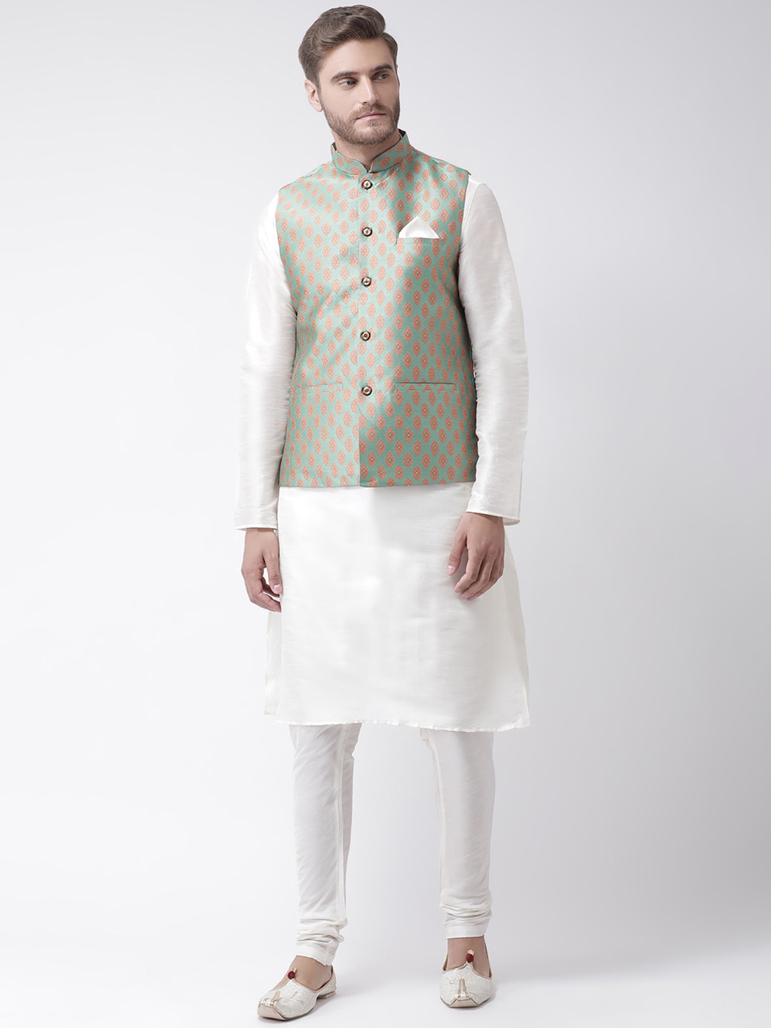 

DEYANN Men White & Green Solid Kurta with Churidar & Nehru Jacket