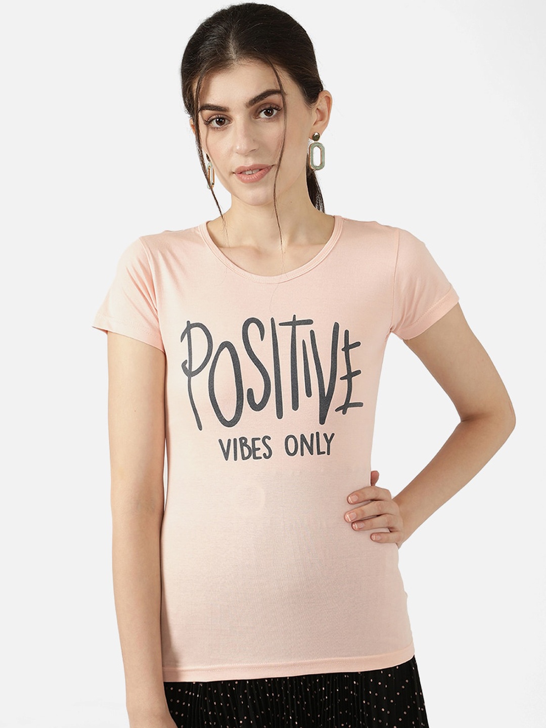 

V2 Value & Variety Peach-Coloured & Grey Chambray Regular Top