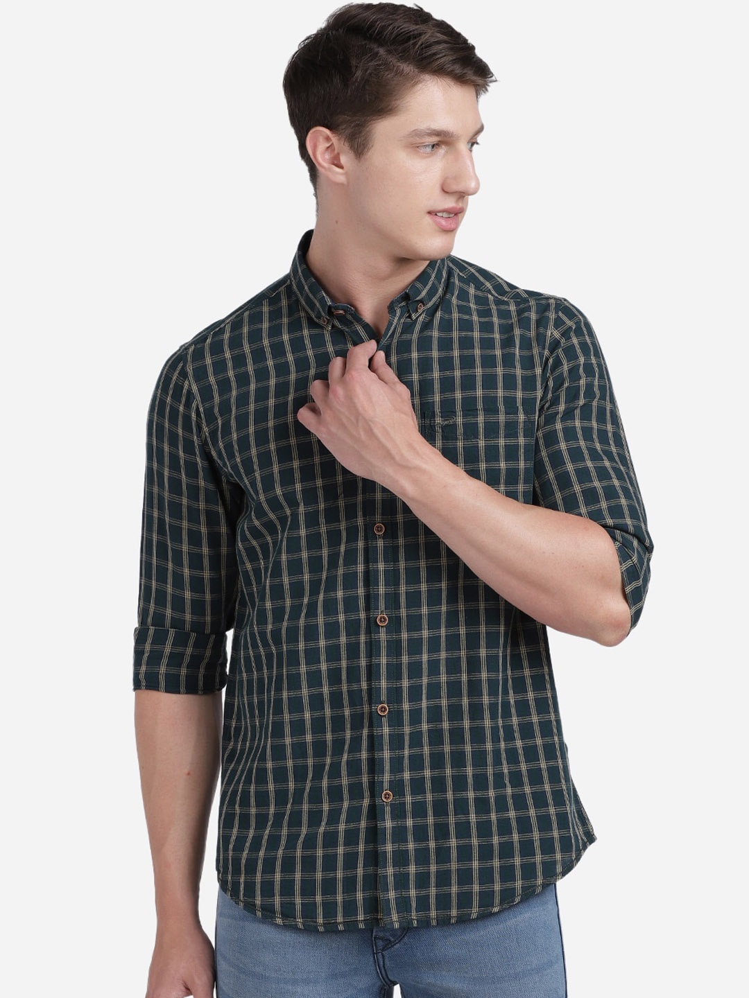 

Crocodile Men Green Slim Fit Checked Cotton Linen Casual Shirt