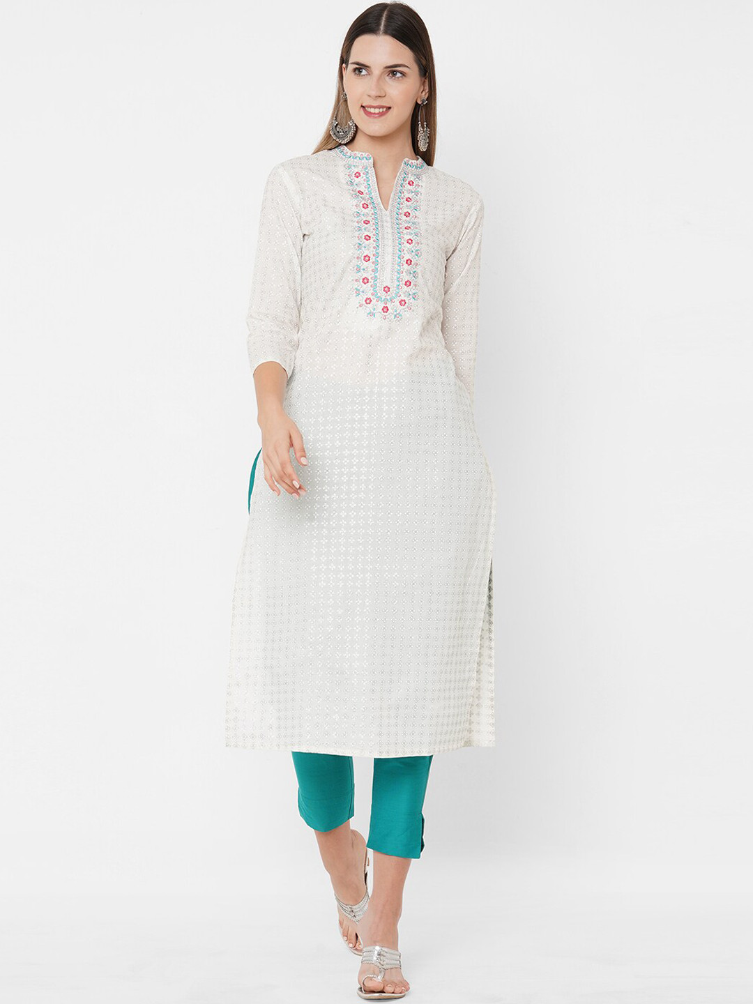 

FASHOR Women White Floral Embroidered Thread Work Kurta